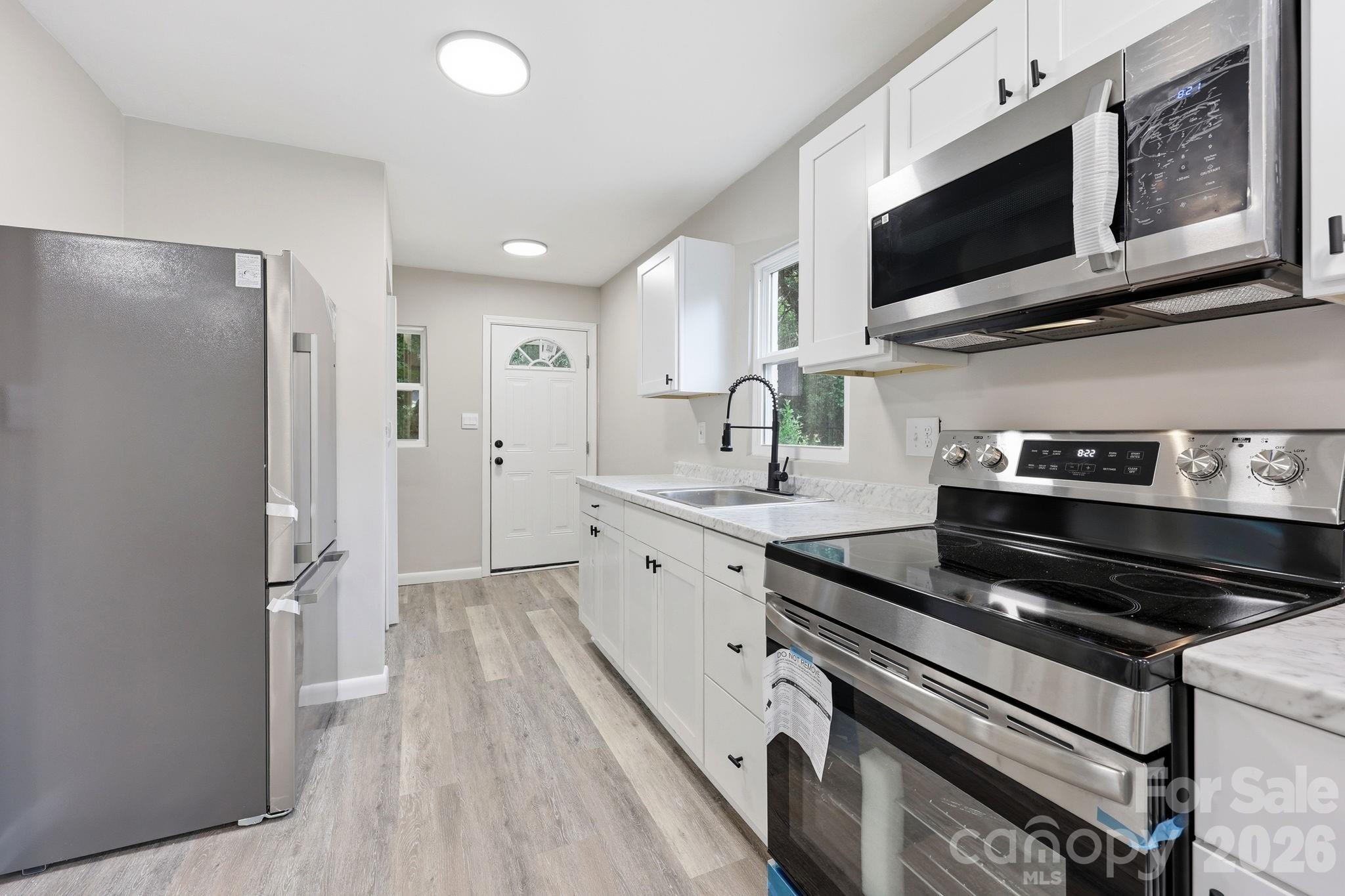 1829 Taylor Avenue Property Photo 3