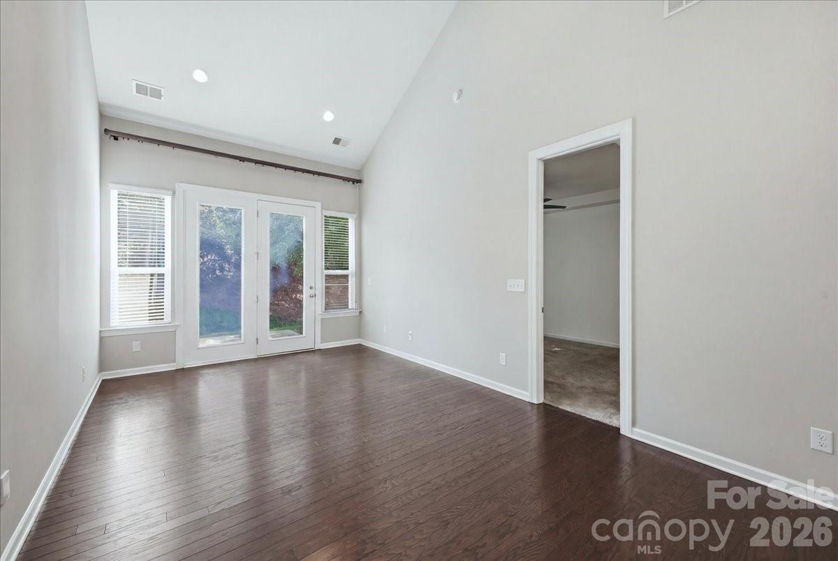 5618 Stonewells Drive Property Photo 8