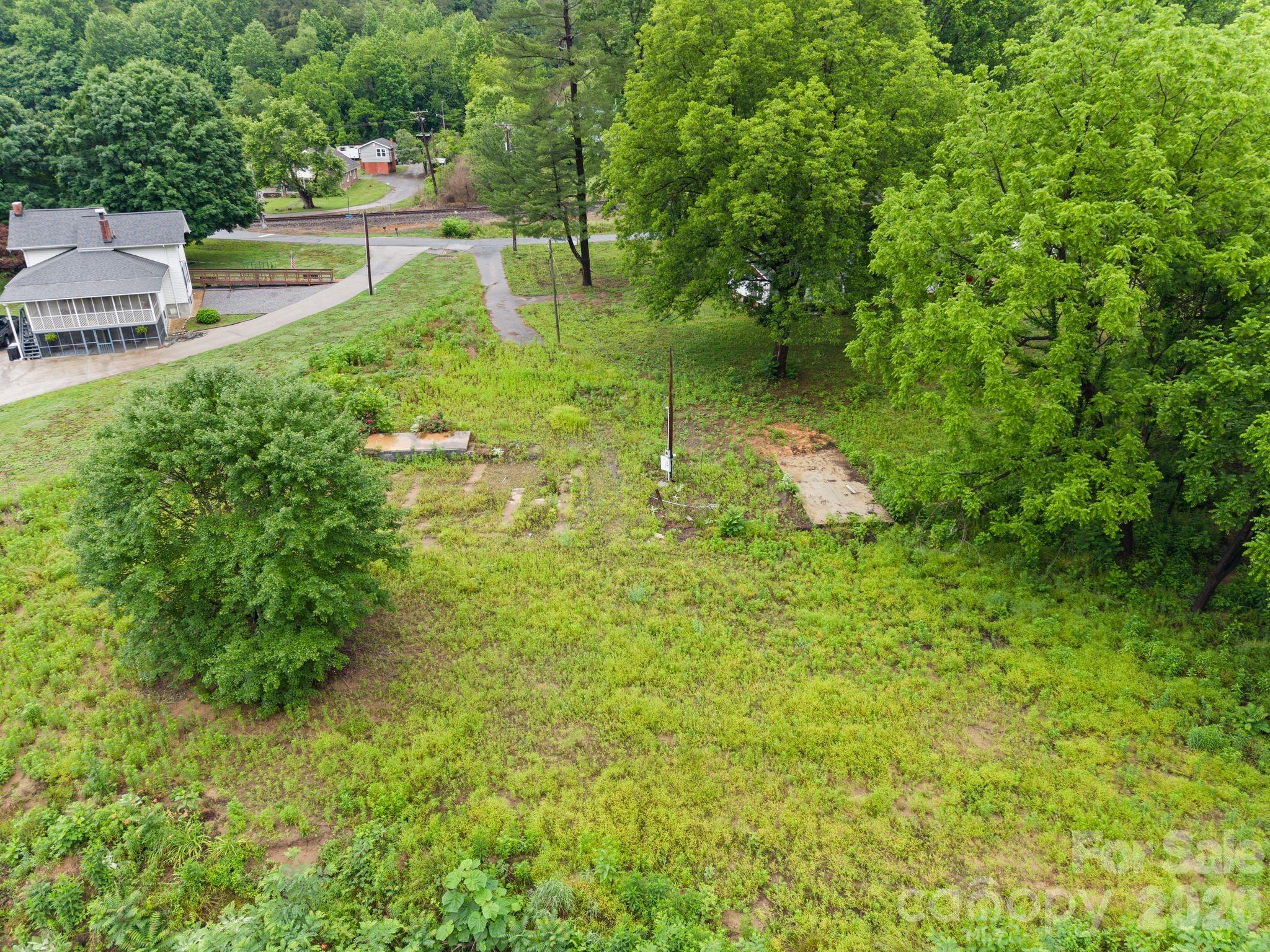 450 Orchard Street Property Photo 4