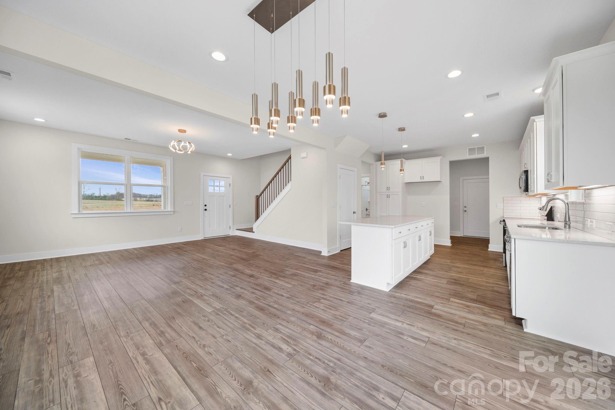 2316 Long Hope Road Property Photo 4