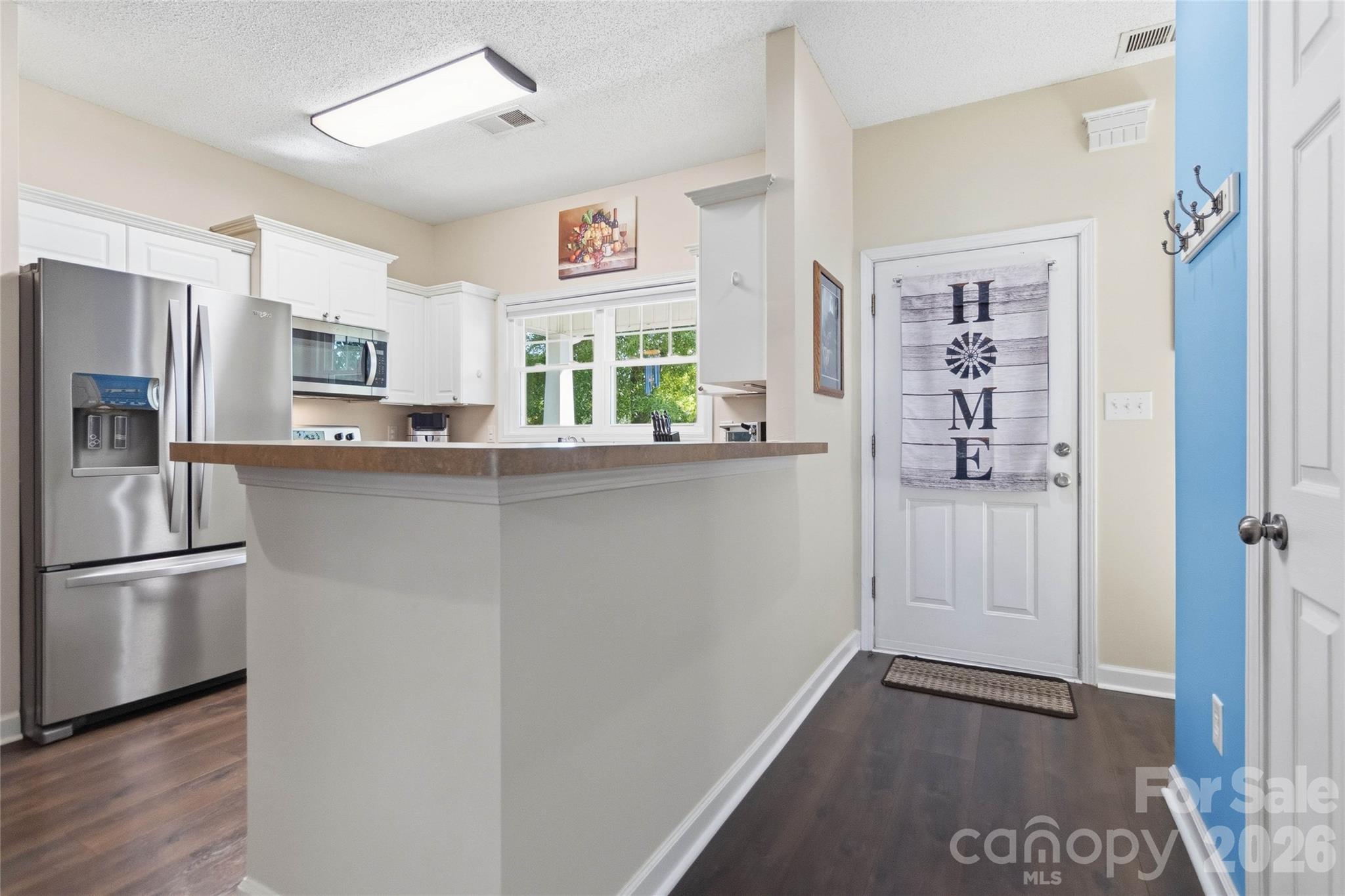 1029 Semmes Lane Property Photo 4