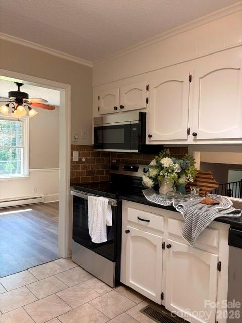 4617 Oakwood Circle Property Photo 4