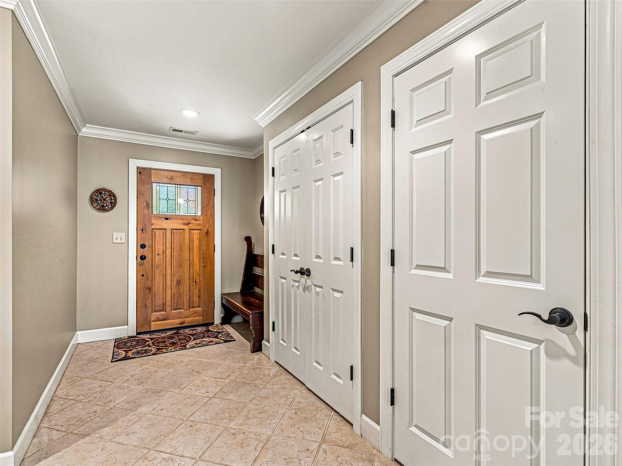 16 Jennlynn Drive Property Photo 9