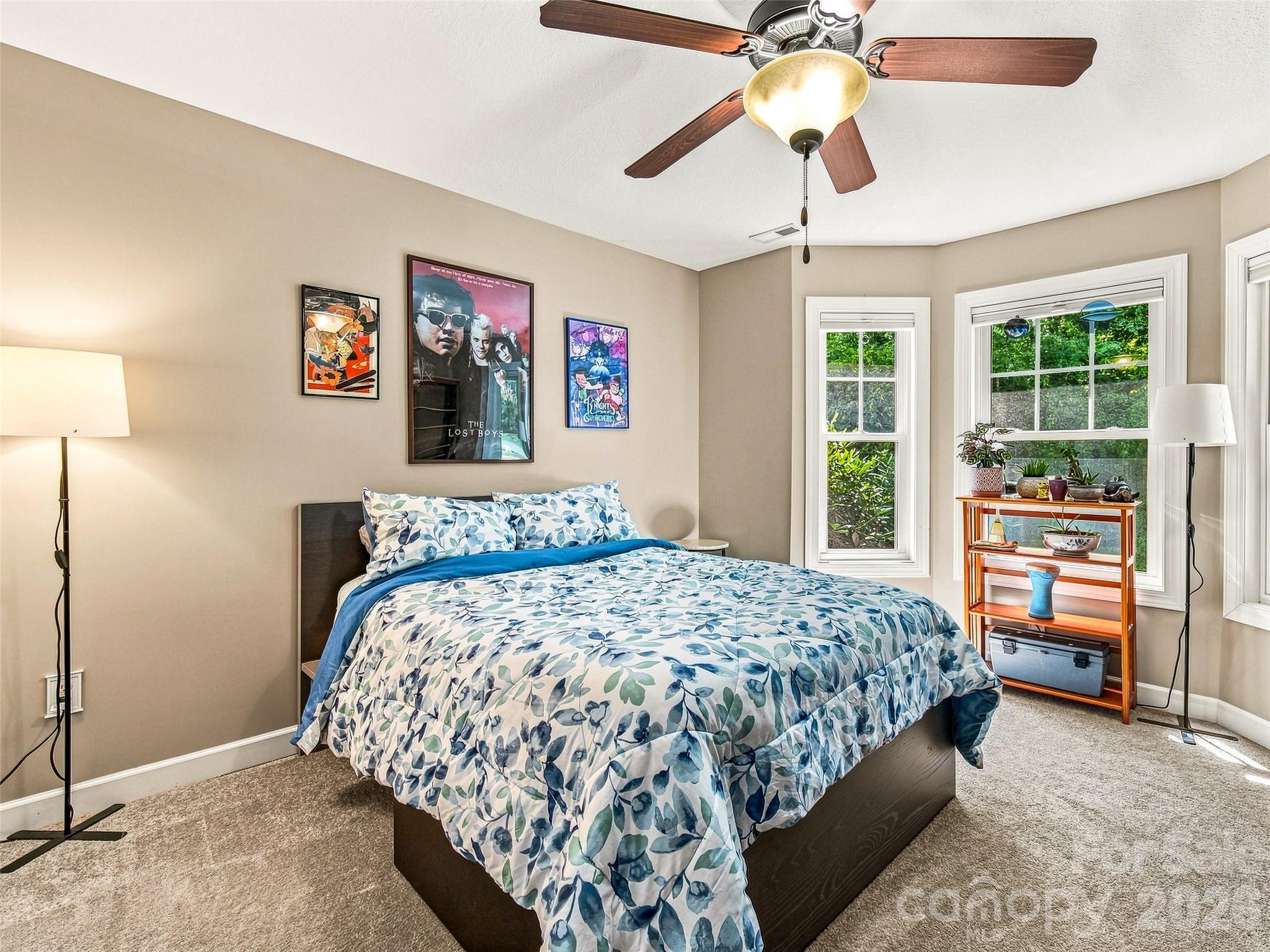 16 Jennlynn Drive Property Photo 10