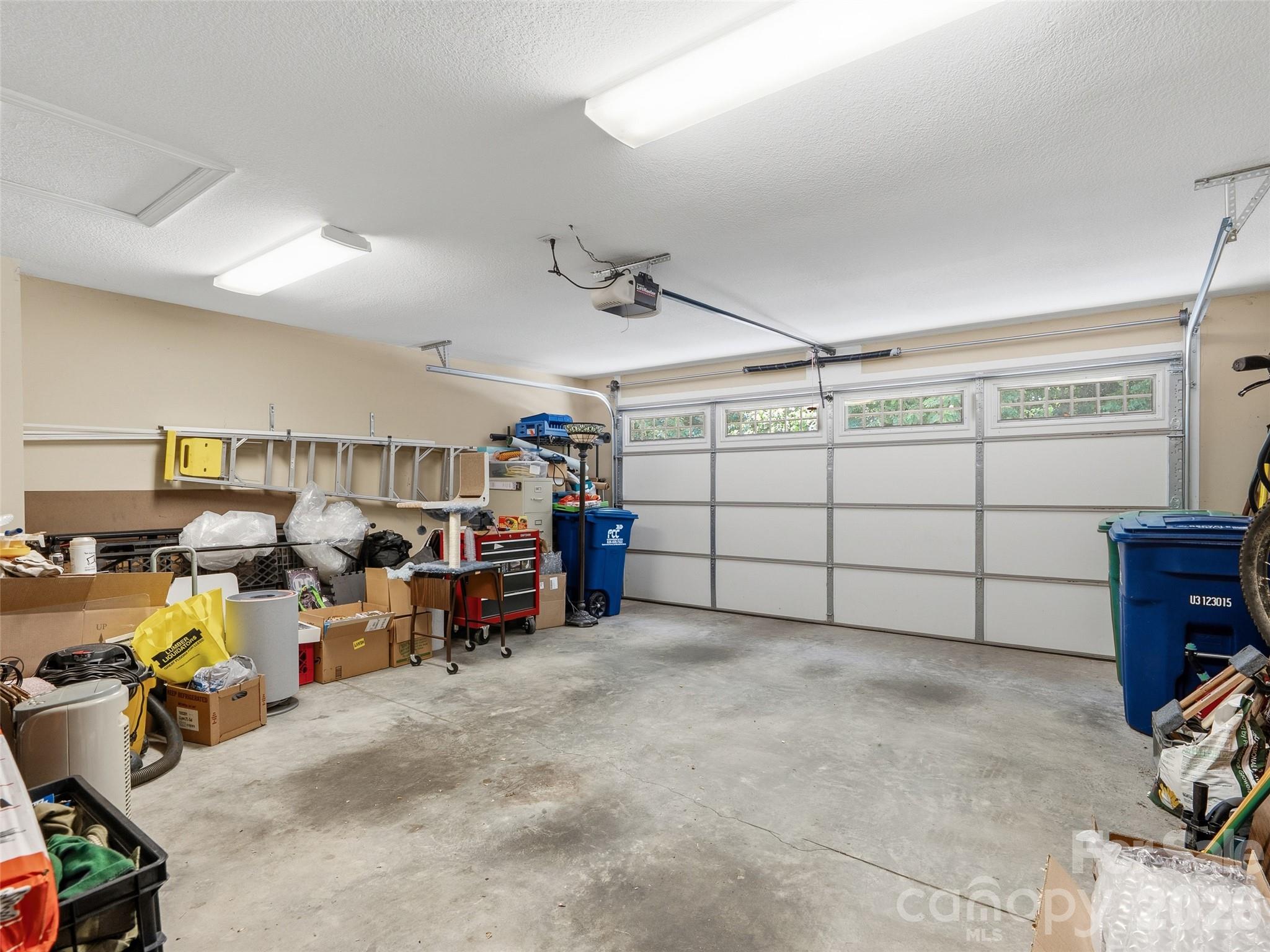 16 Jennlynn Drive Property Photo 48