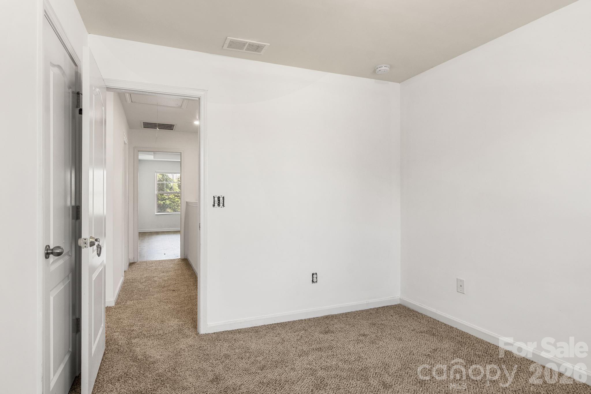 4037 Black Walnut Way Property Photo 15