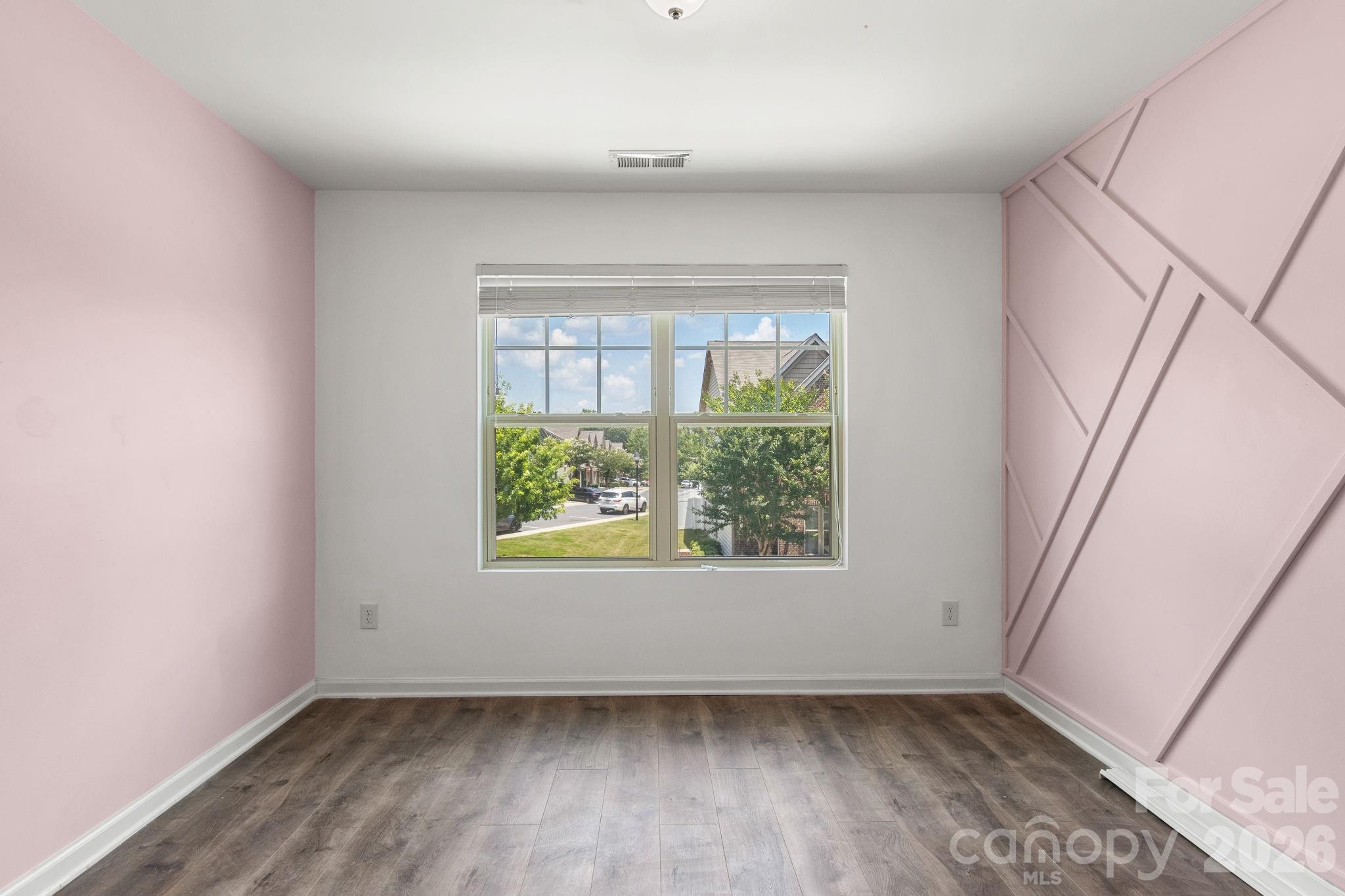 4037 Black Walnut Way Property Photo 16