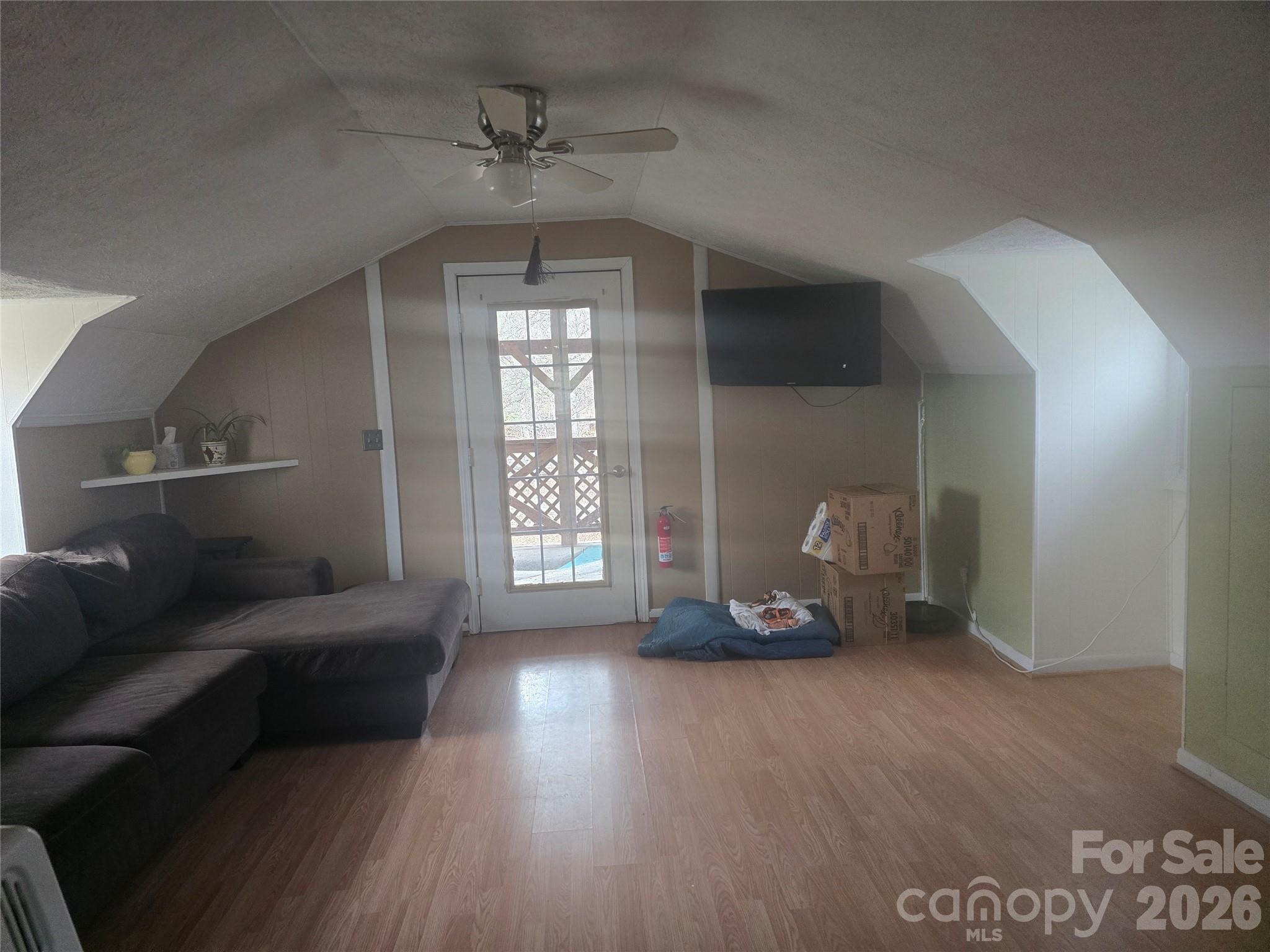 1480 Davis Mountain Road Property Photo 8