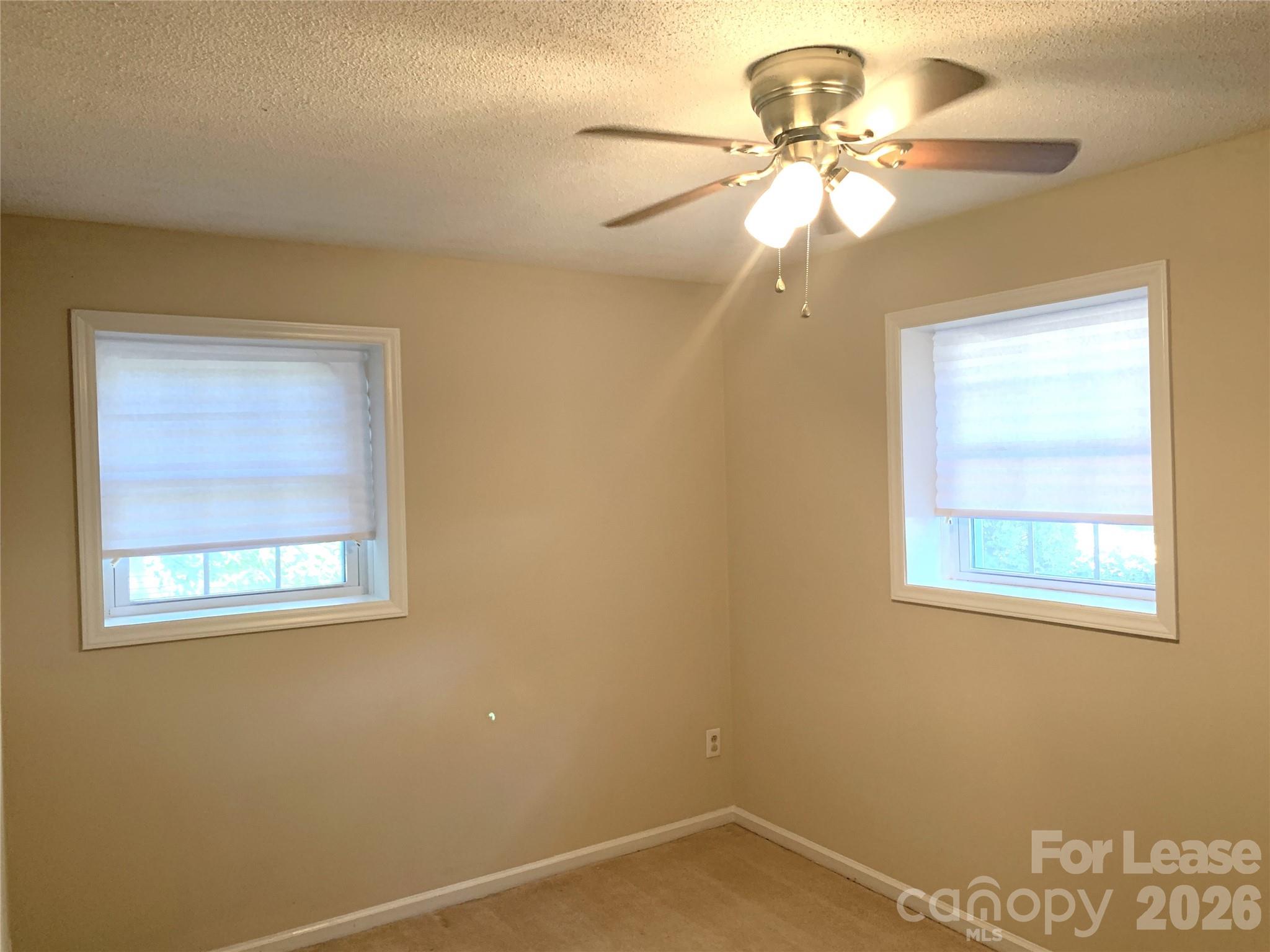 1114 Glenshannon Road Property Photo 24