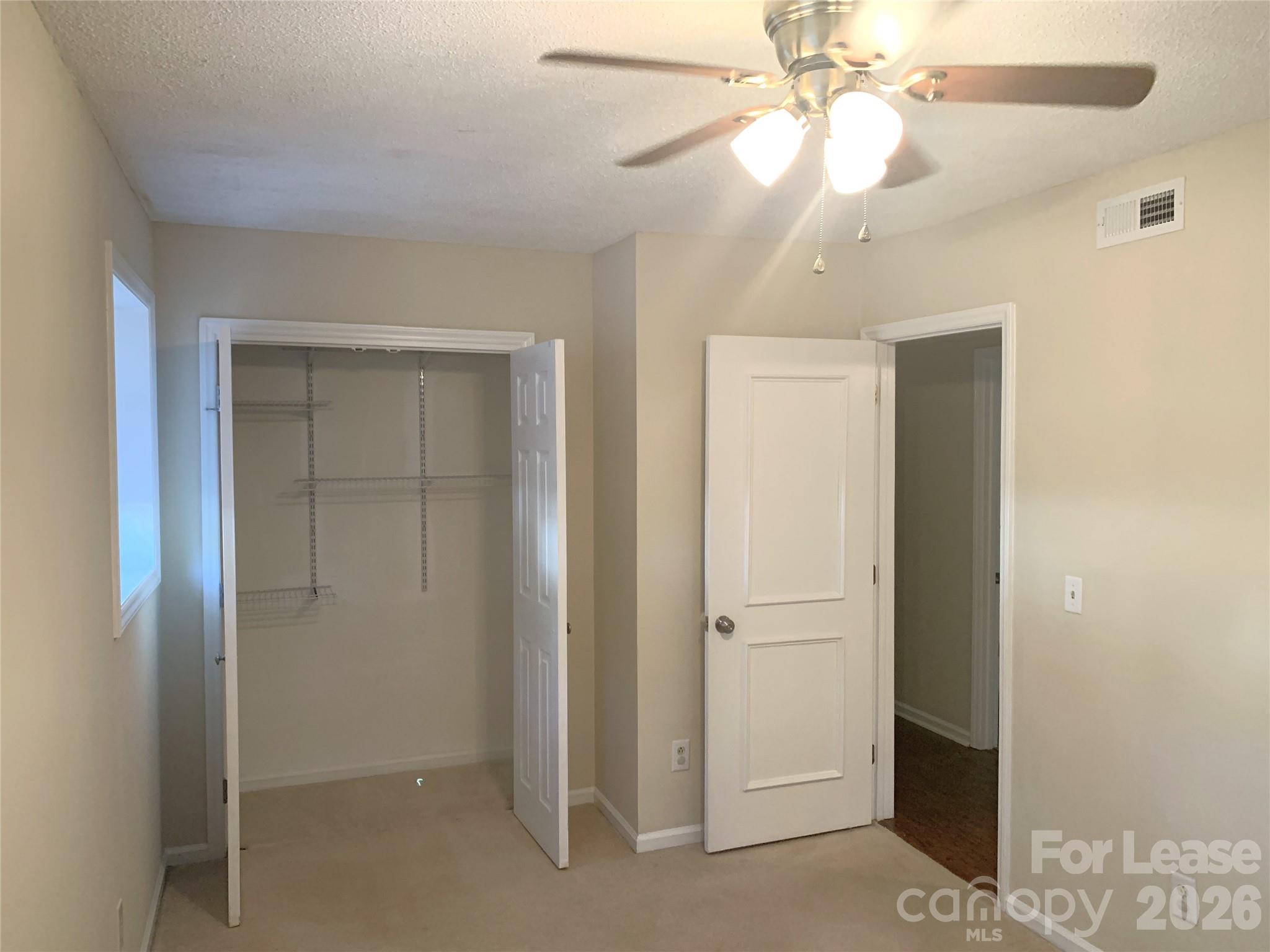 1114 Glenshannon Road Property Photo 25