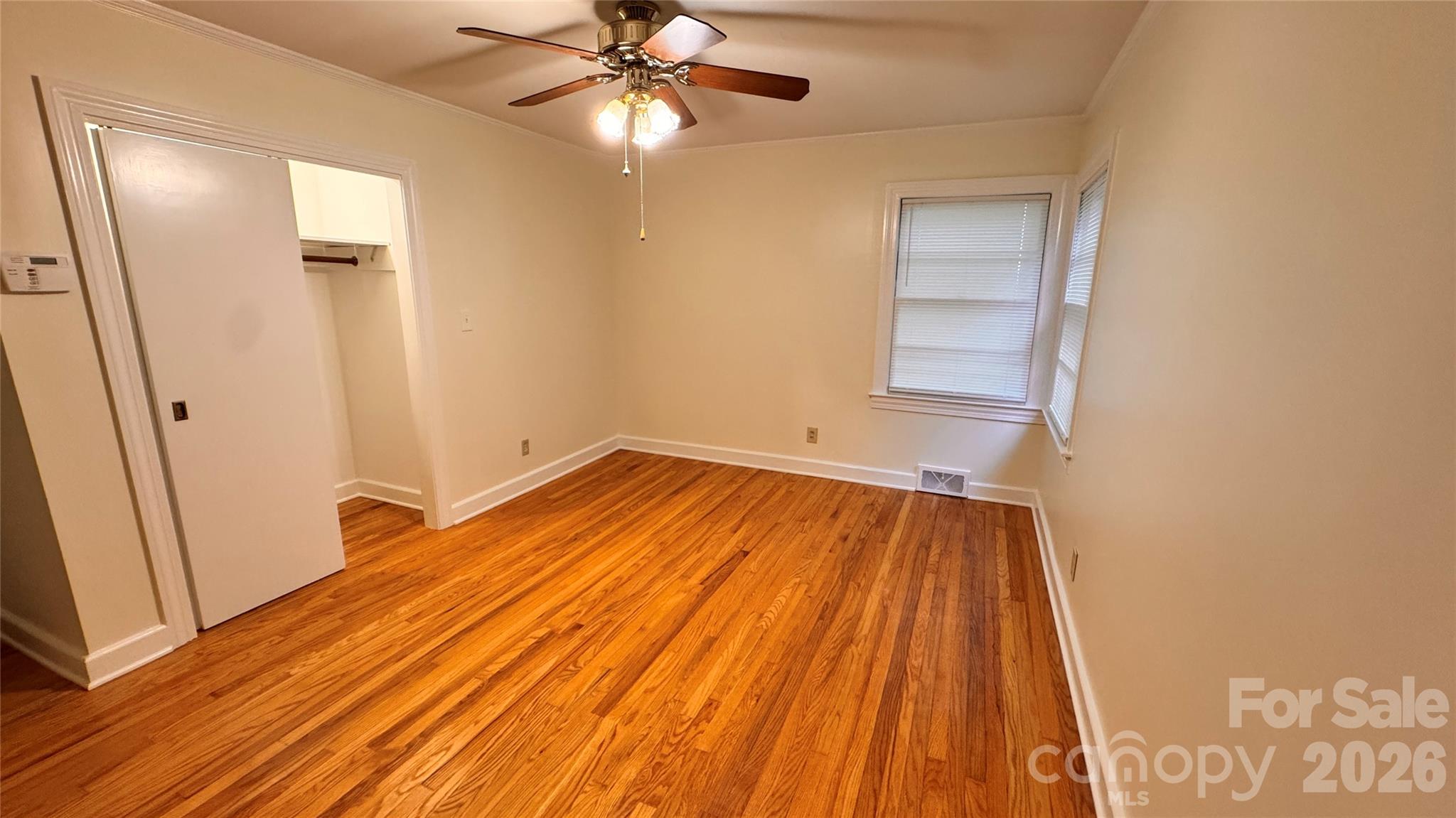 690 Brookdale Drive Property Photo 10