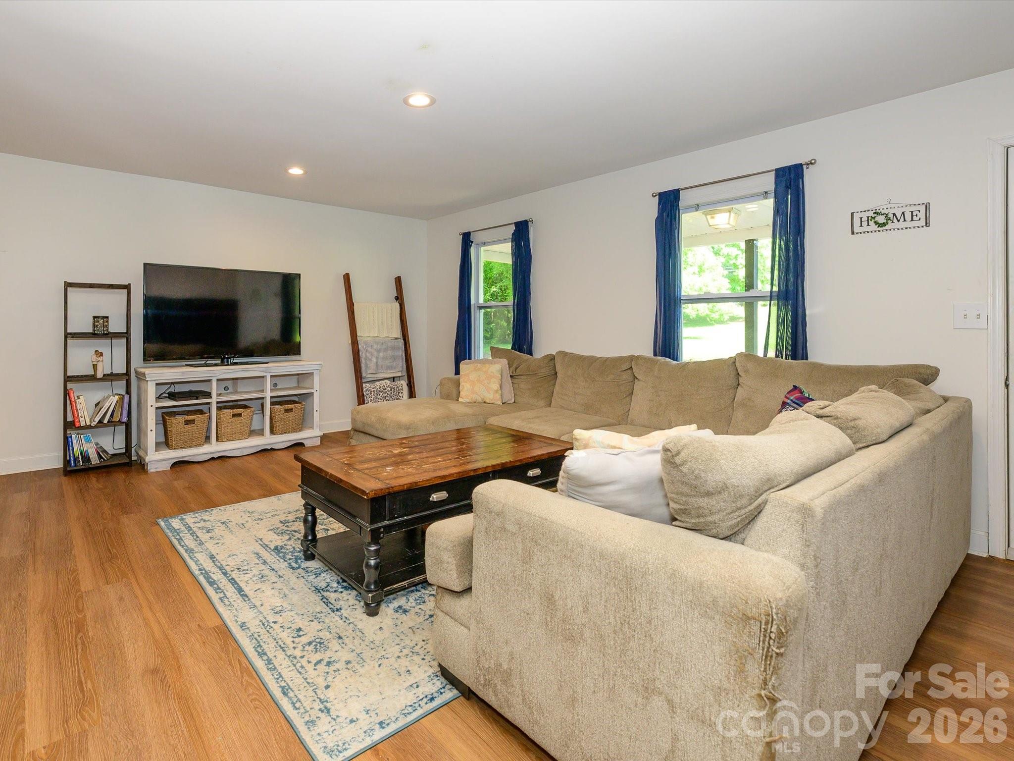 1620 Blueberry Street Property Photo 7