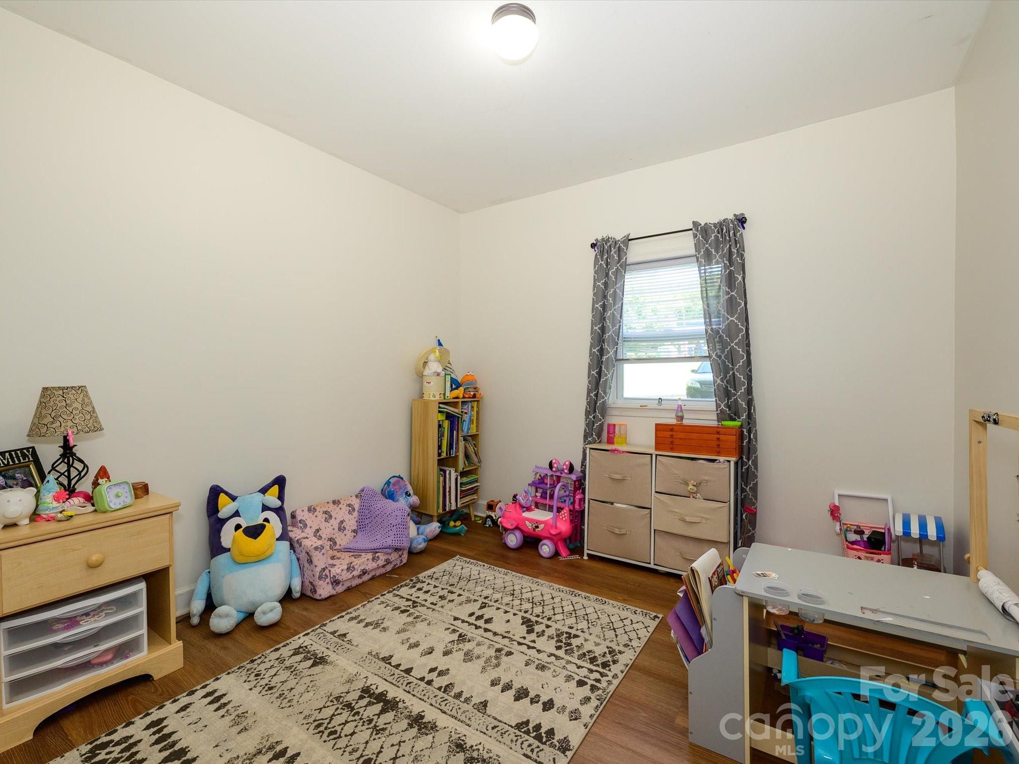 1620 Blueberry Street Property Photo 15