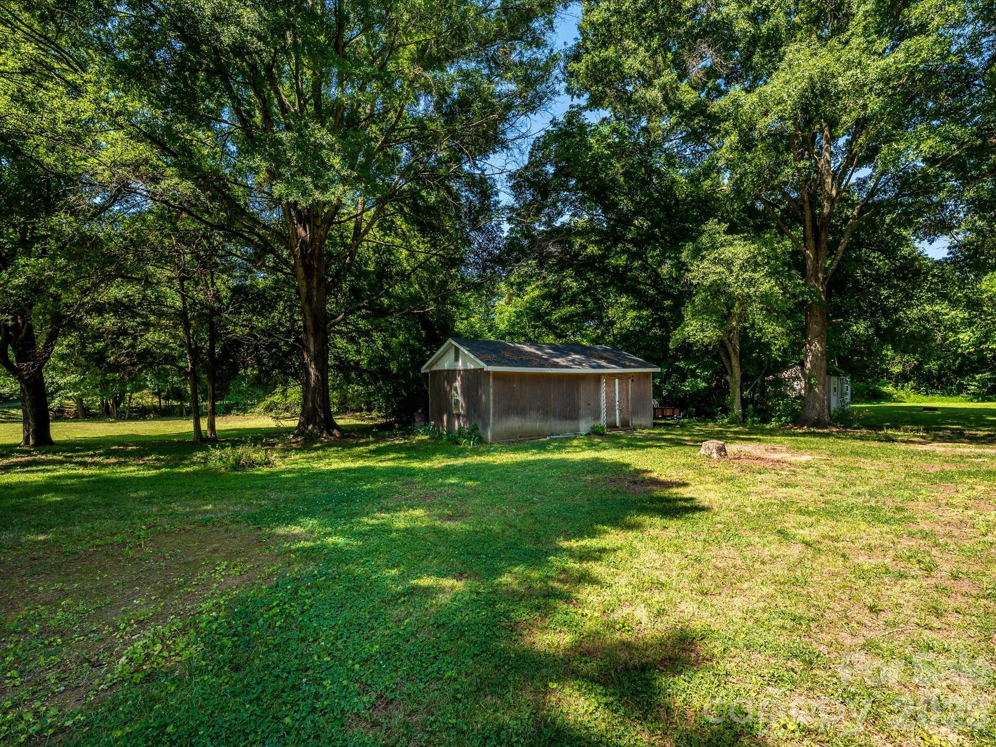 1620 Blueberry Street Property Photo 26