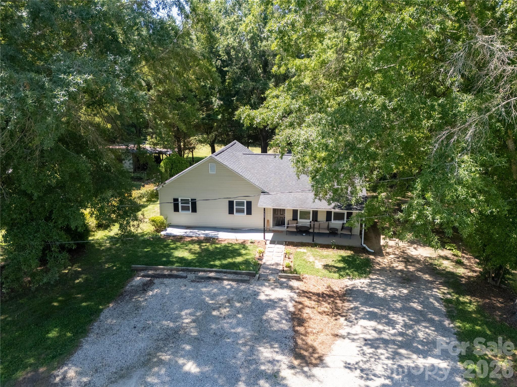1620 Blueberry Street Property Photo 33