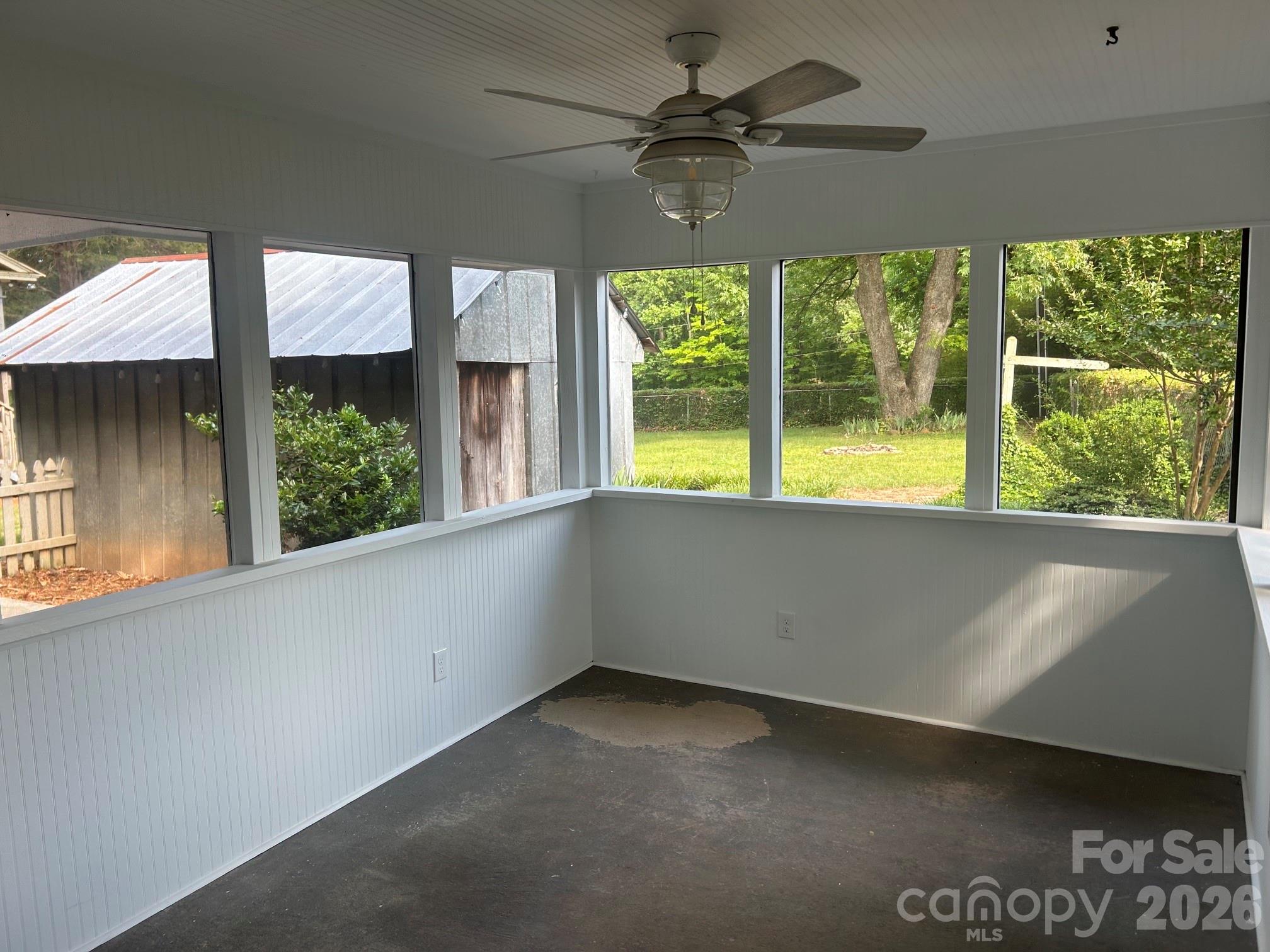 114 N Harris Street Property Photo 15