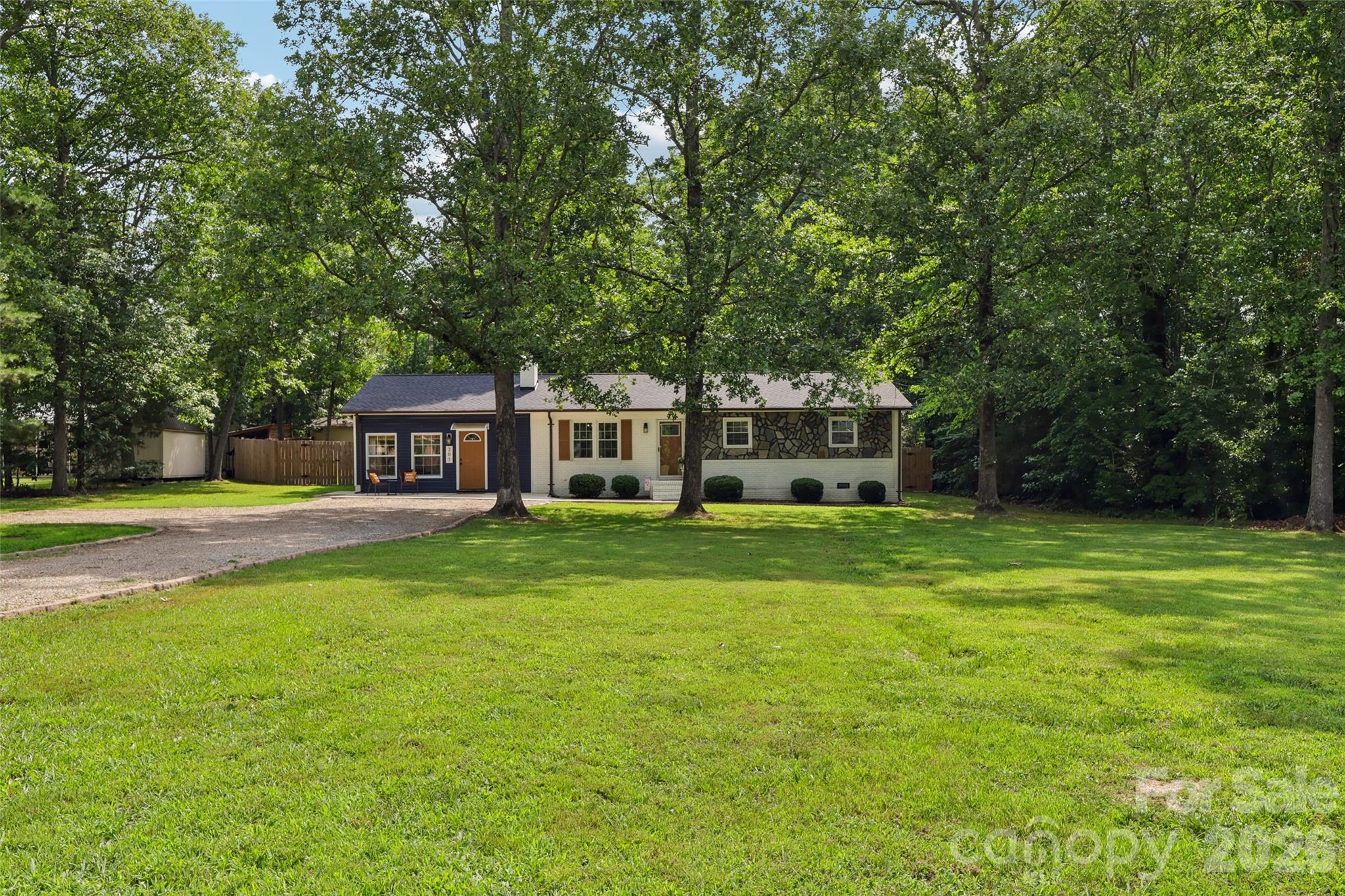 207 S Gold Branch Road Property Photo 5
