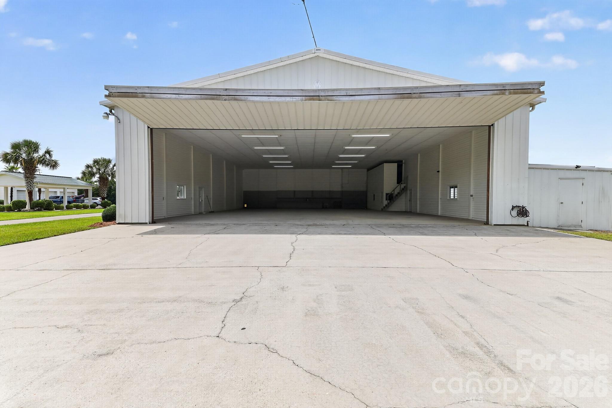 450 Bull Swamp Road Property Photo 4