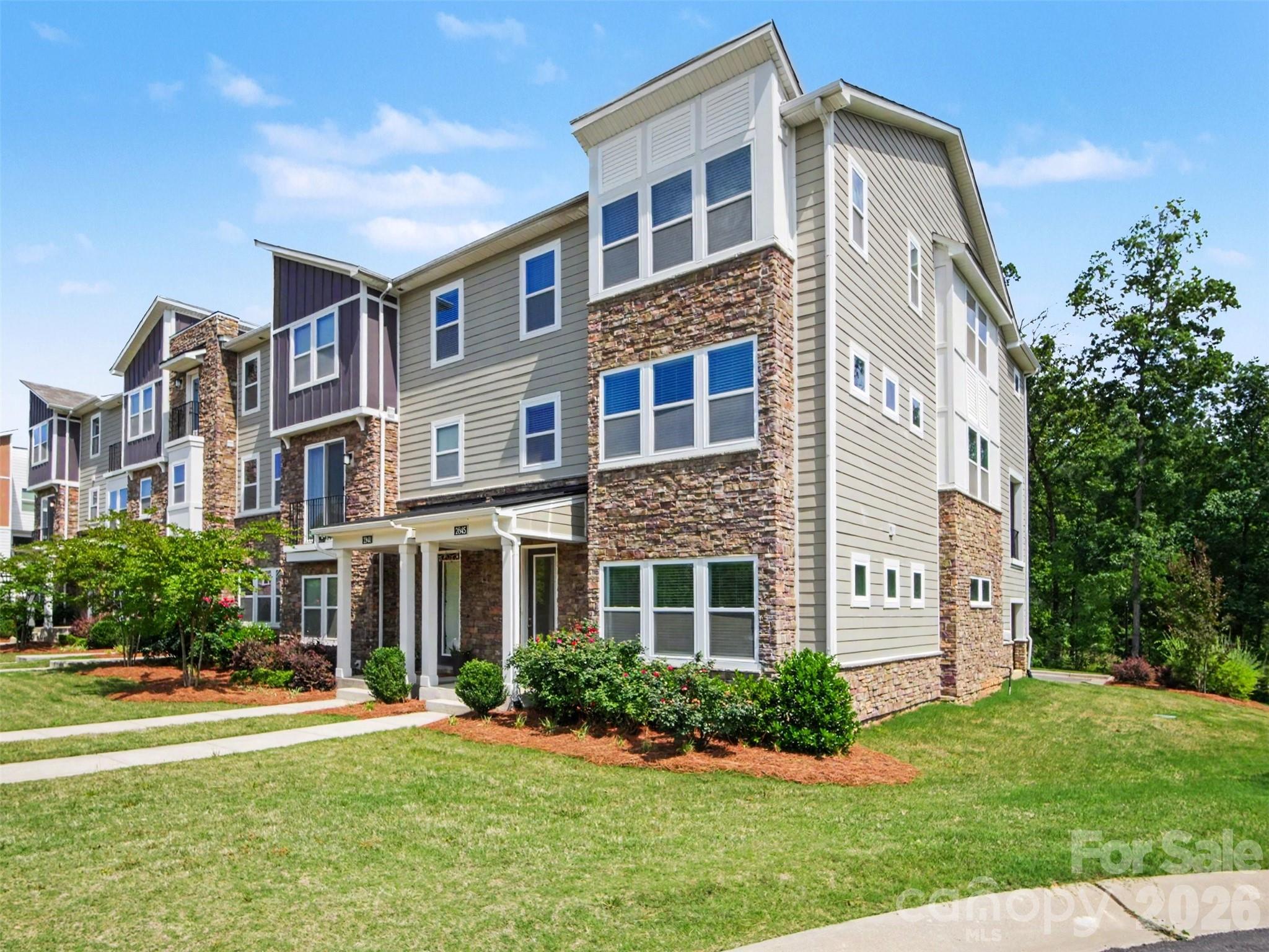 2845 Ensemble Court Property Photo 1