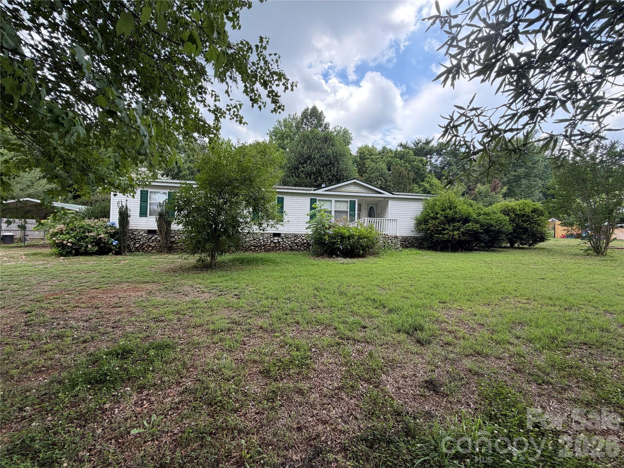 43702 Cypress Crossing Road Property Photo 1