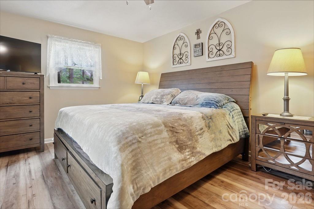 114 Falling Waters Road 2 Property Photo 7