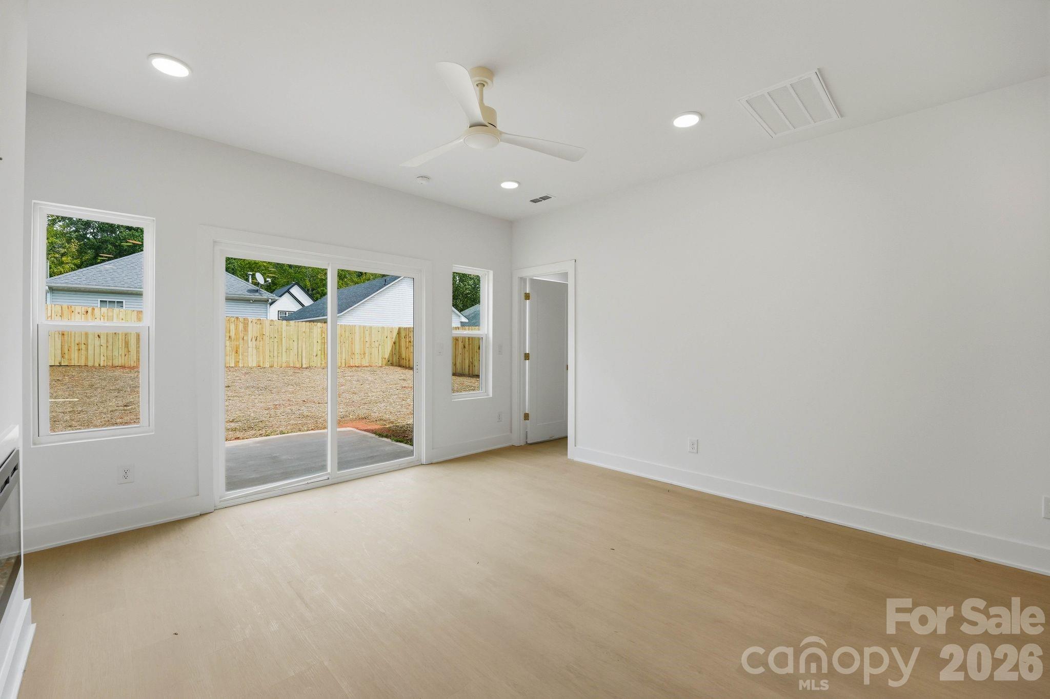 244 Institute Street Property Photo 16