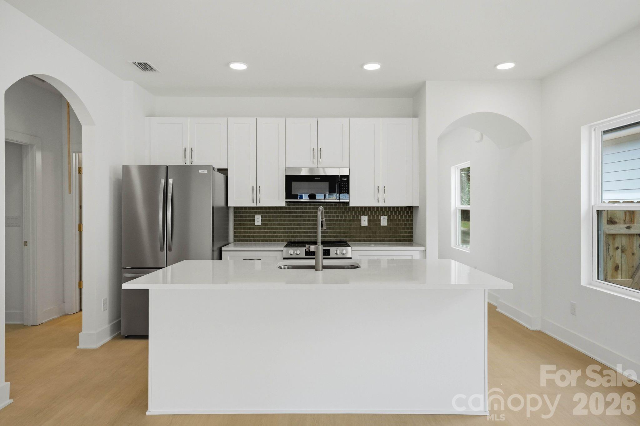 244 Institute Street Property Photo 23