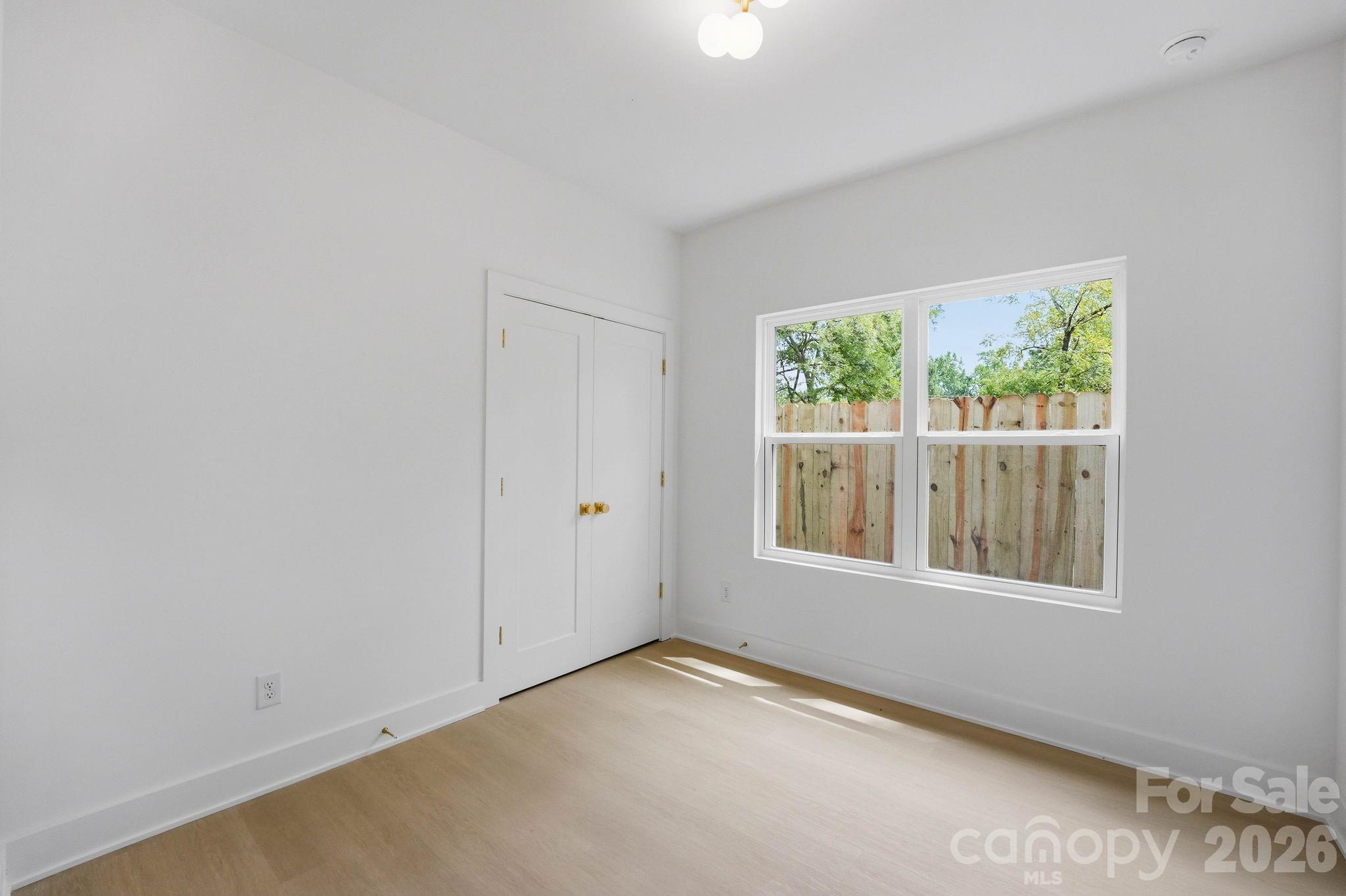 244 Institute Street Property Photo 25