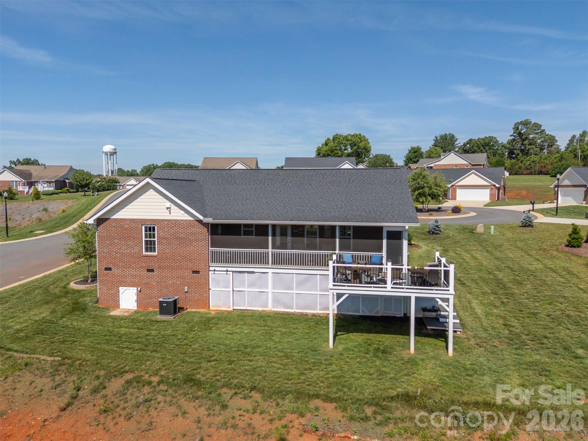 110 Kingston Place Property Photo 38