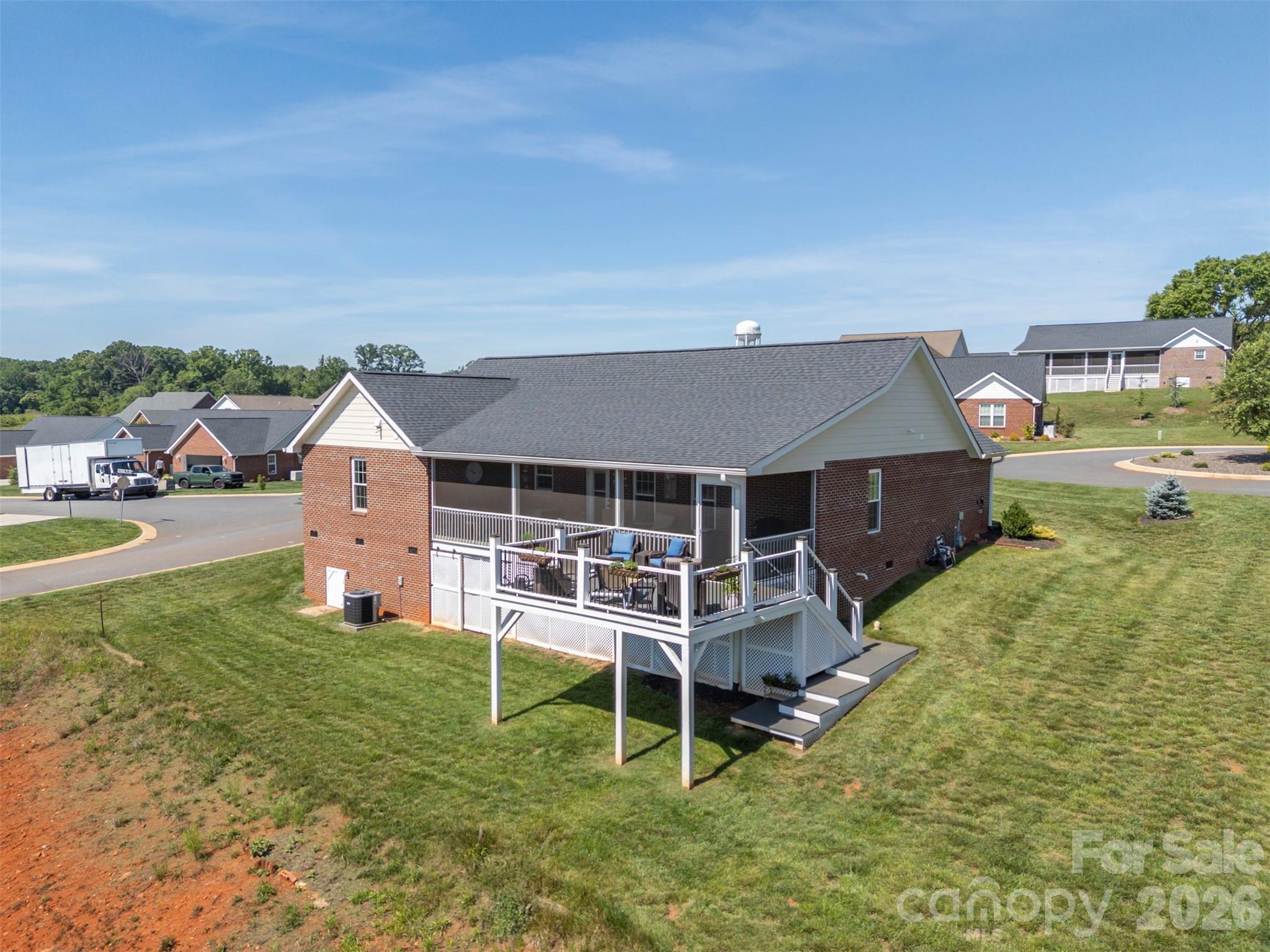 110 Kingston Place Property Photo 39