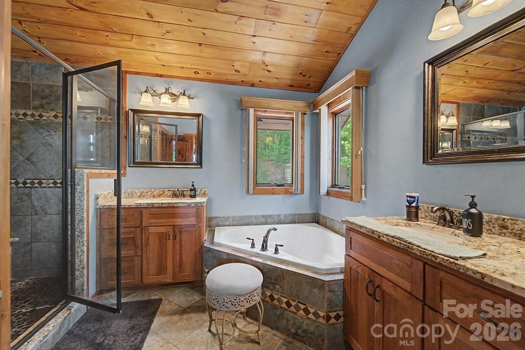 346 Torwood Lane Property Photo 19