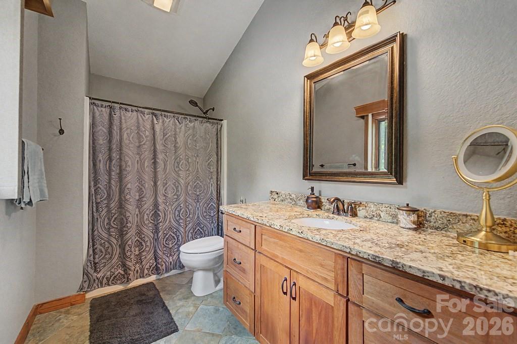346 Torwood Lane Property Photo 22