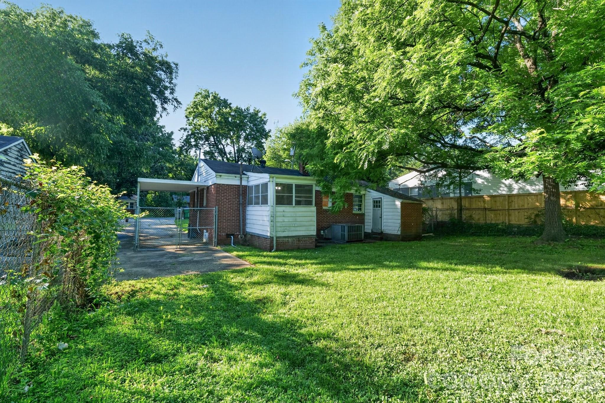 2505 Druid Hills Way Property Photo 3