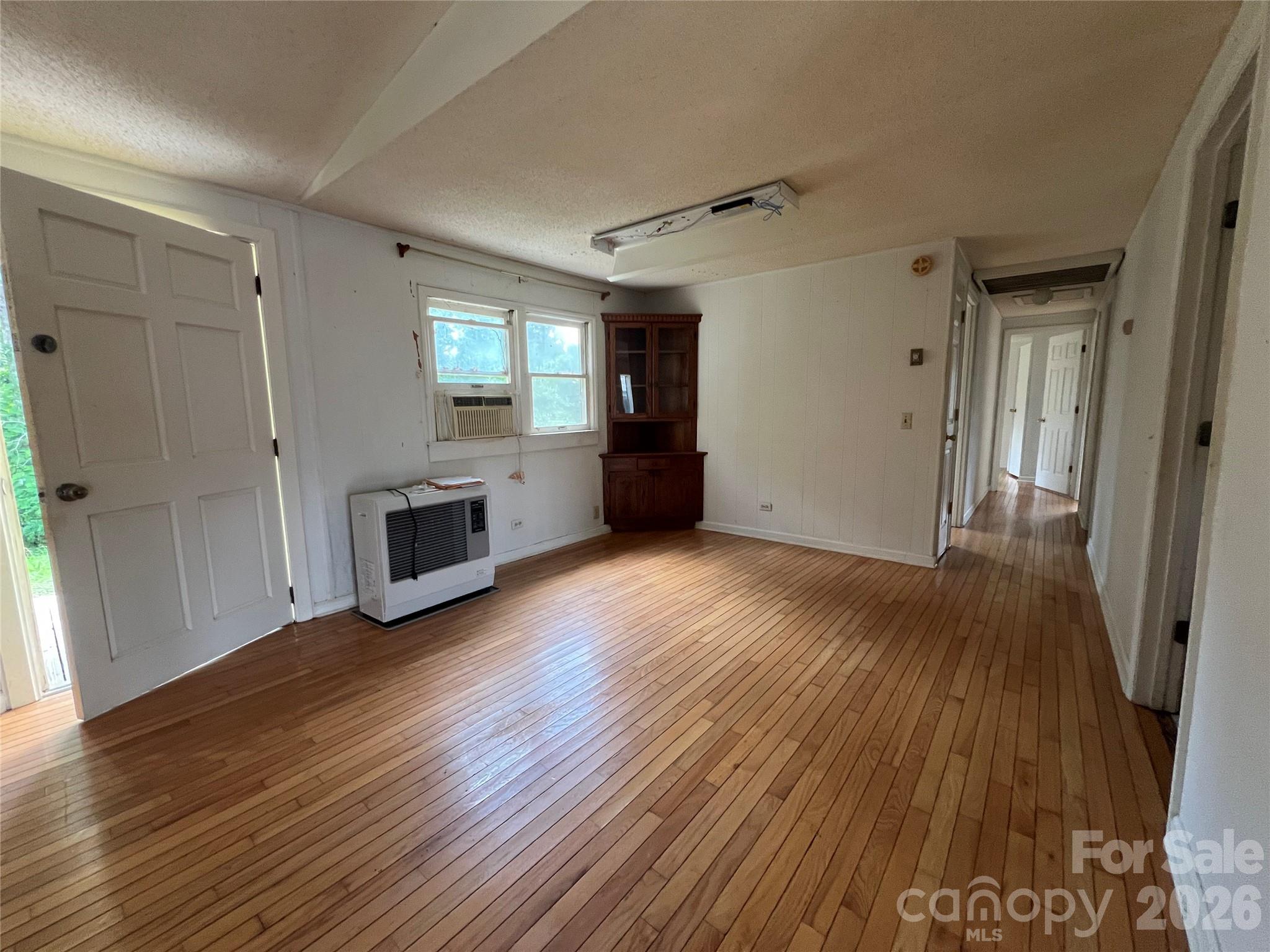 4405 Maple Creek Road Property Photo 10