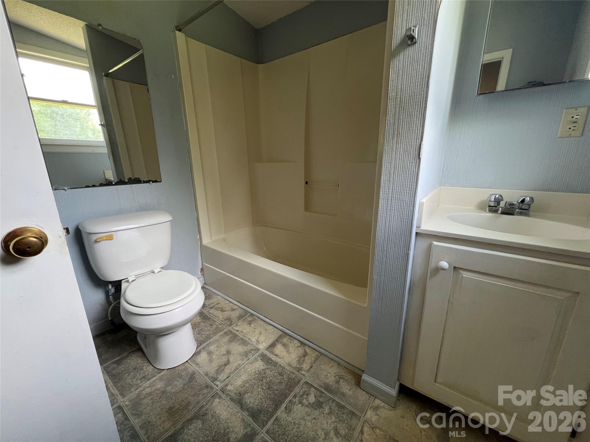 4405 Maple Creek Road Property Photo 16