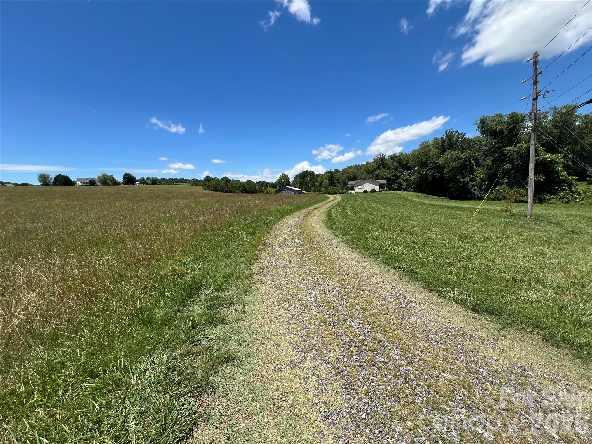 4405 Maple Creek Road Property Photo 25