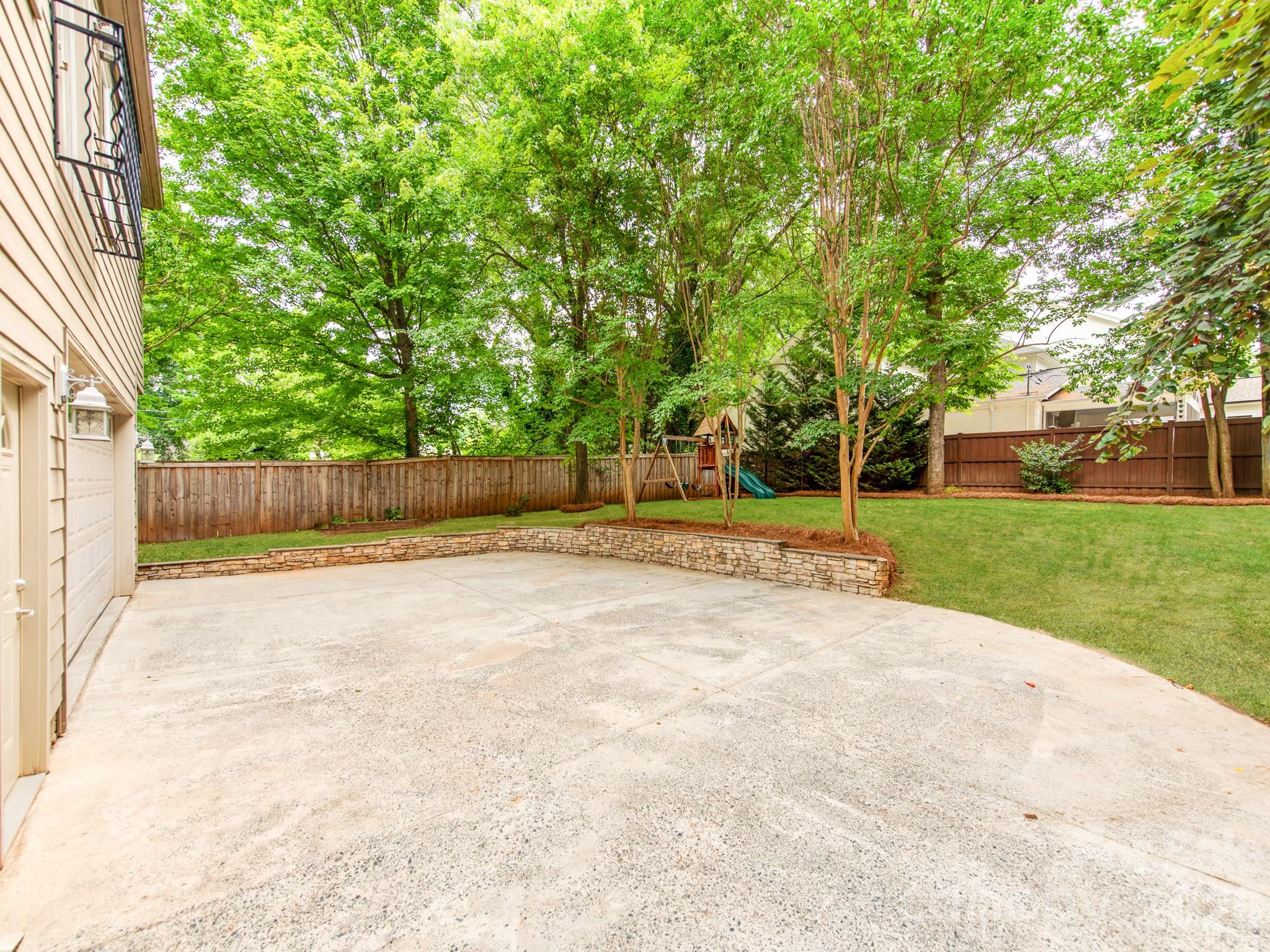 2907 Park Road Property Photo 37
