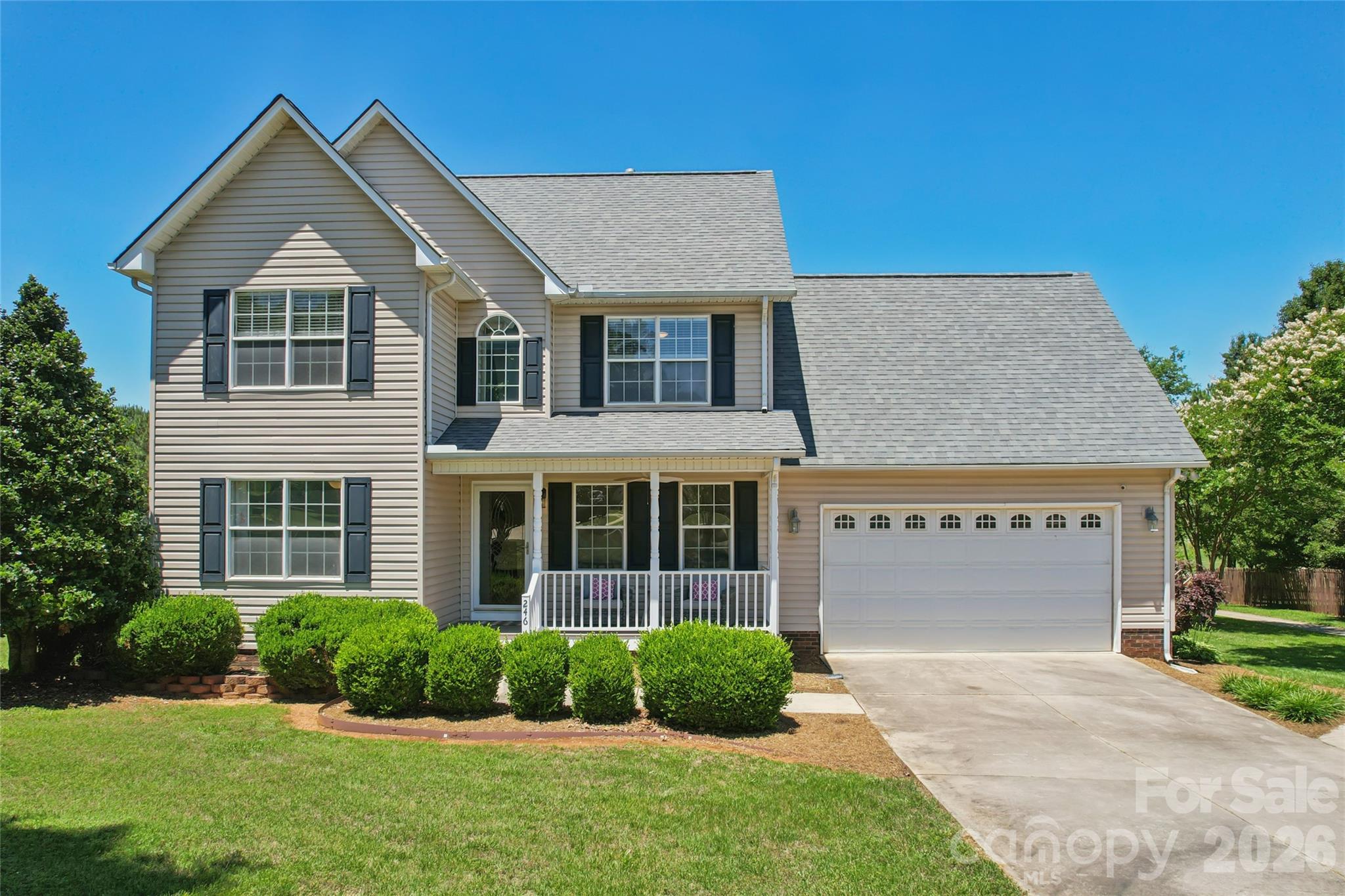 246 Maple Ridge Circle Property Photo 1