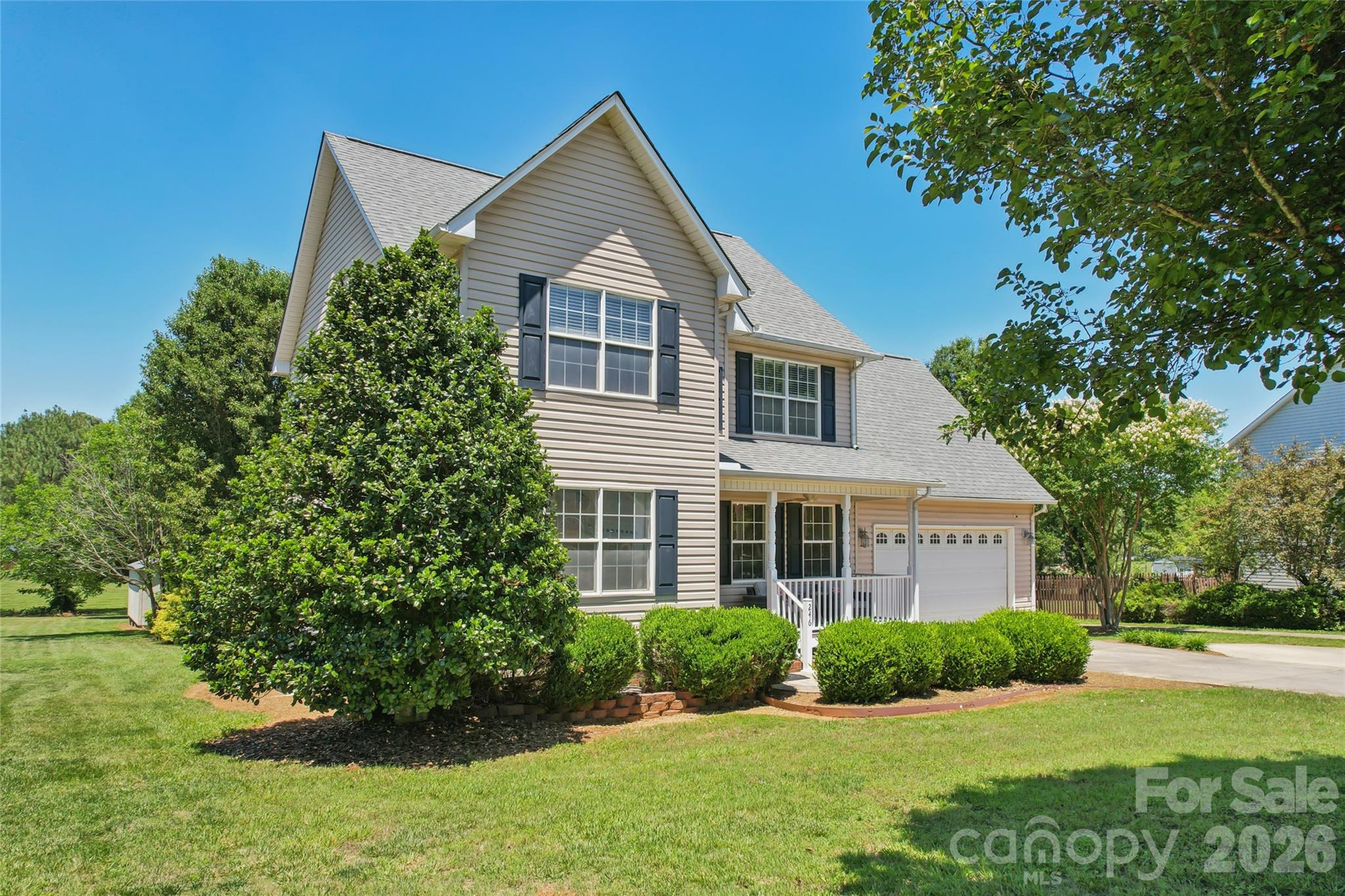 246 Maple Ridge Circle Property Photo 2