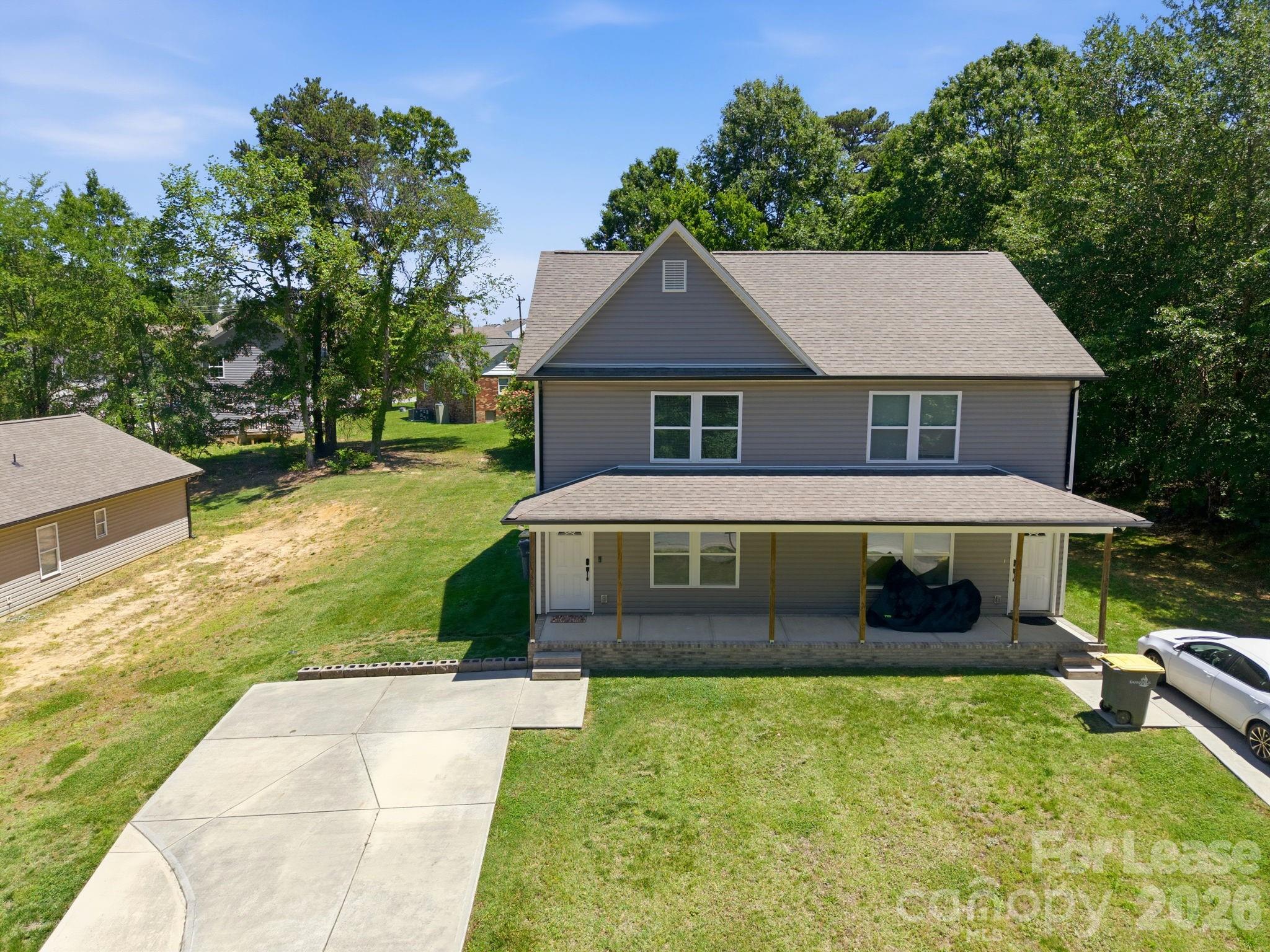 1361 Ontario Drive Property Photo 2