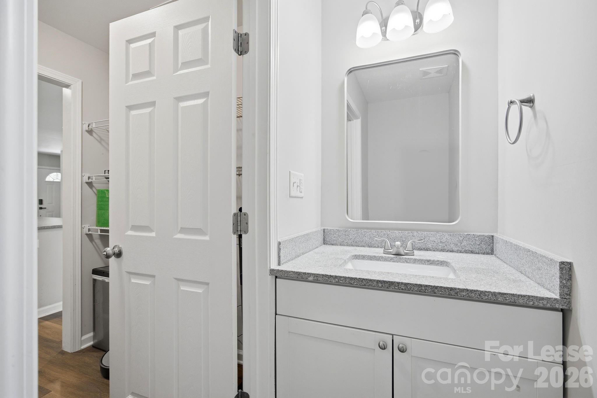 1361 Ontario Drive Property Photo 10