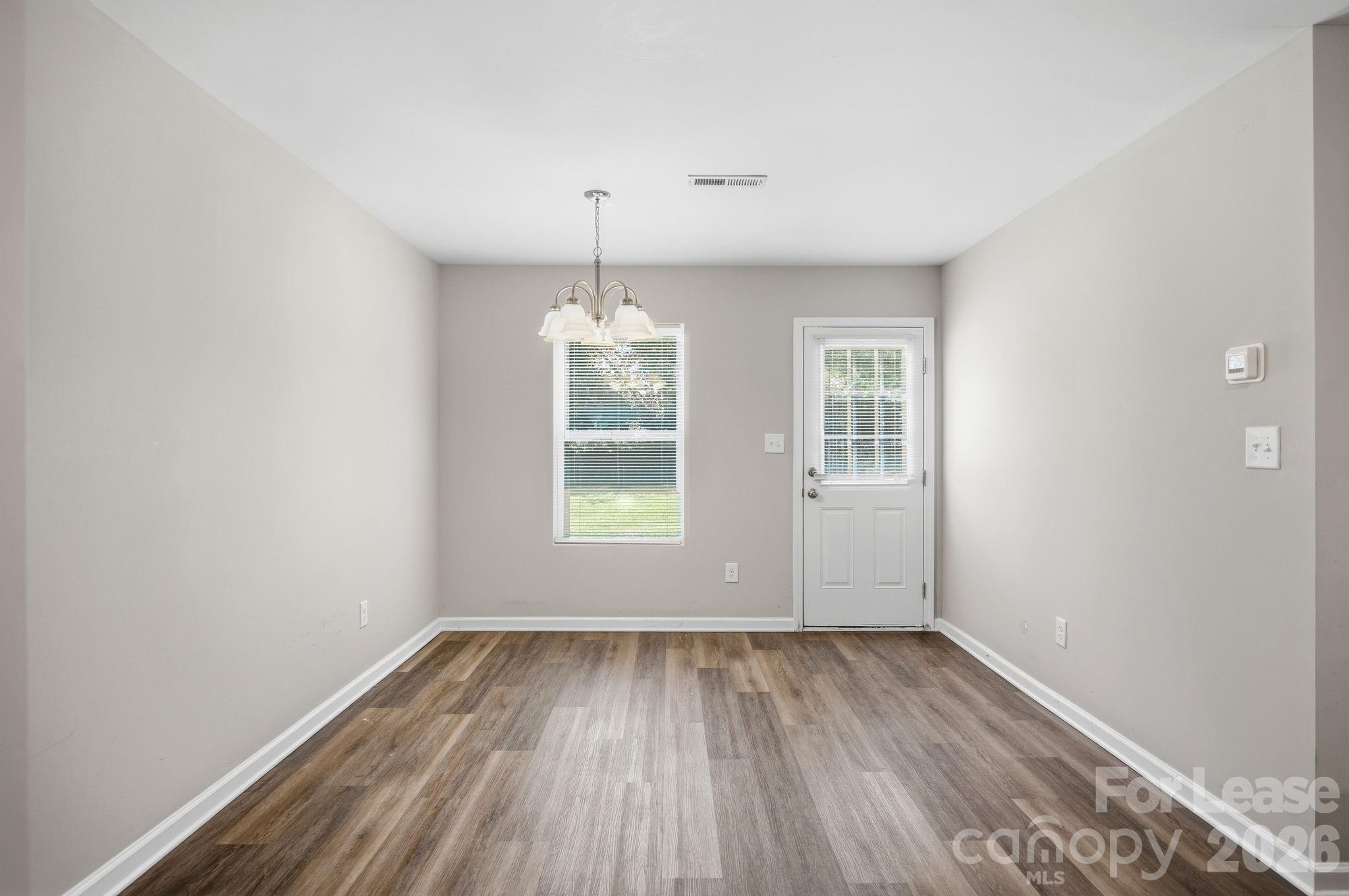 1361 Ontario Drive Property Photo 19