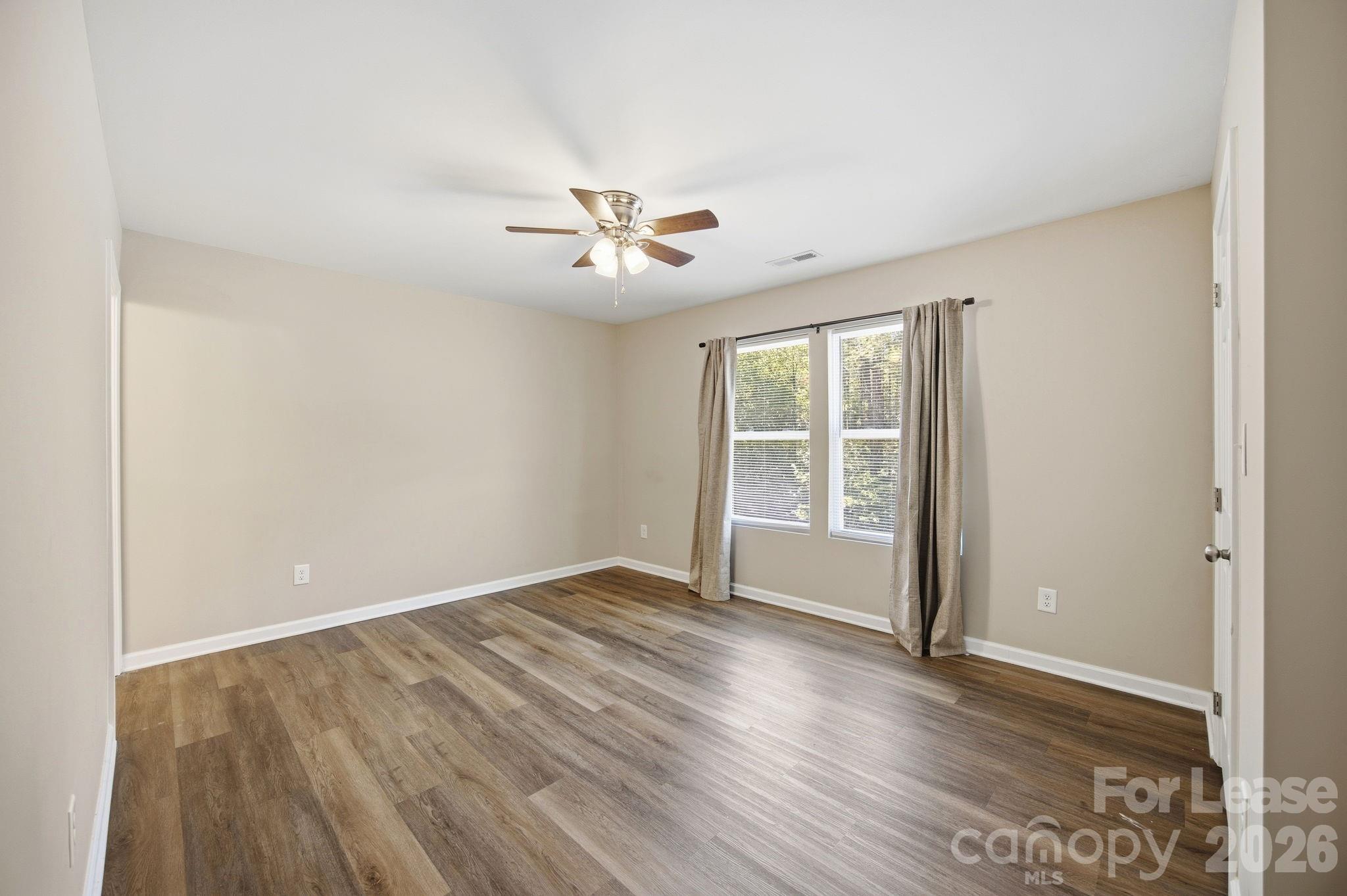 1361 Ontario Drive Property Photo 22
