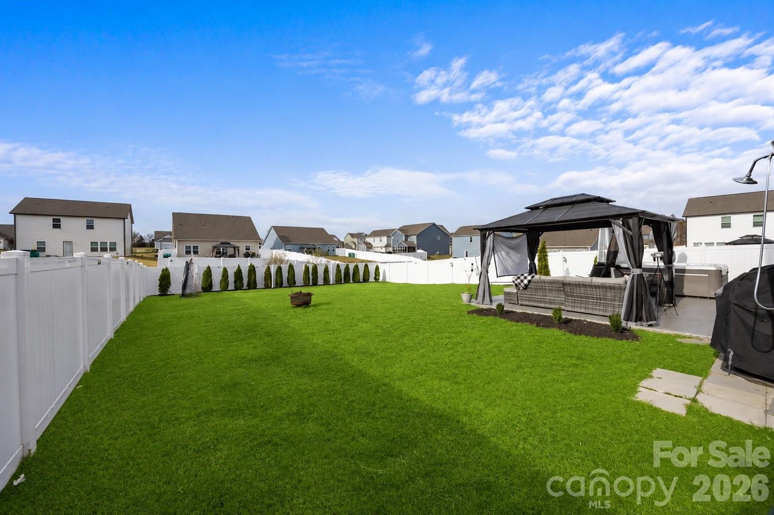 2015 Mcdonald Drive Property Photo 4