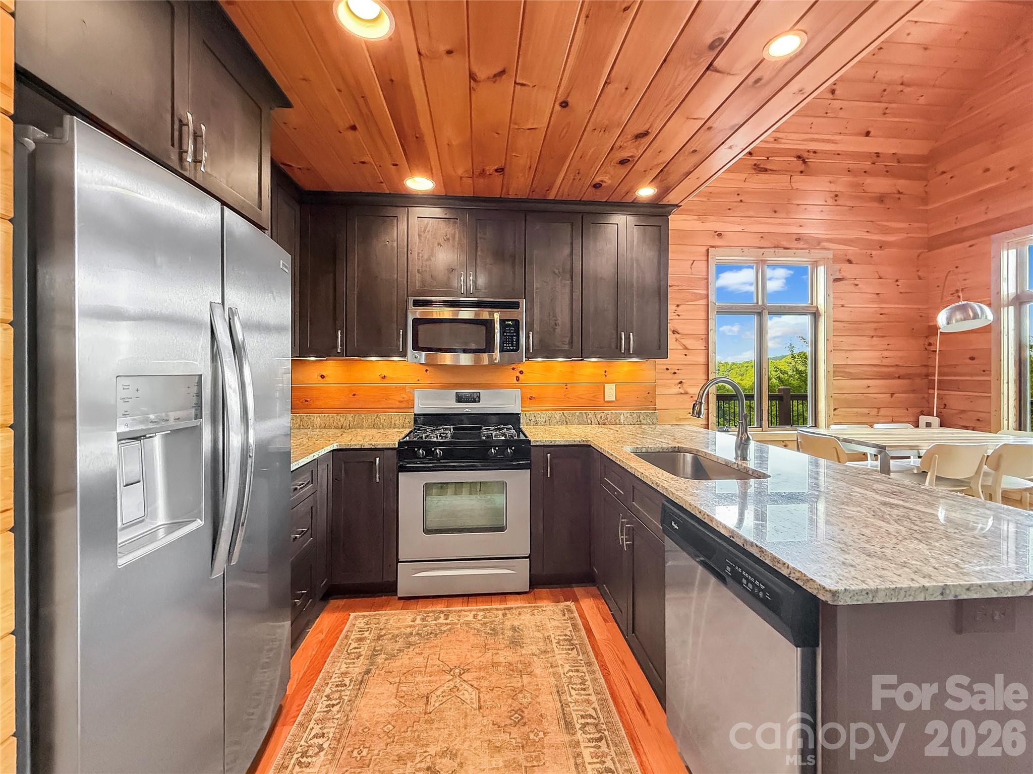 6365 Julius Drive Property Photo 13