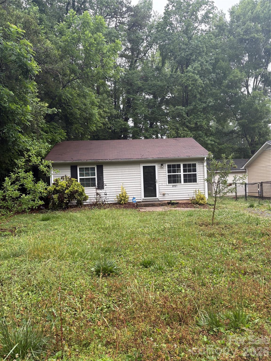 3931 Durham Lane Property Photo 3