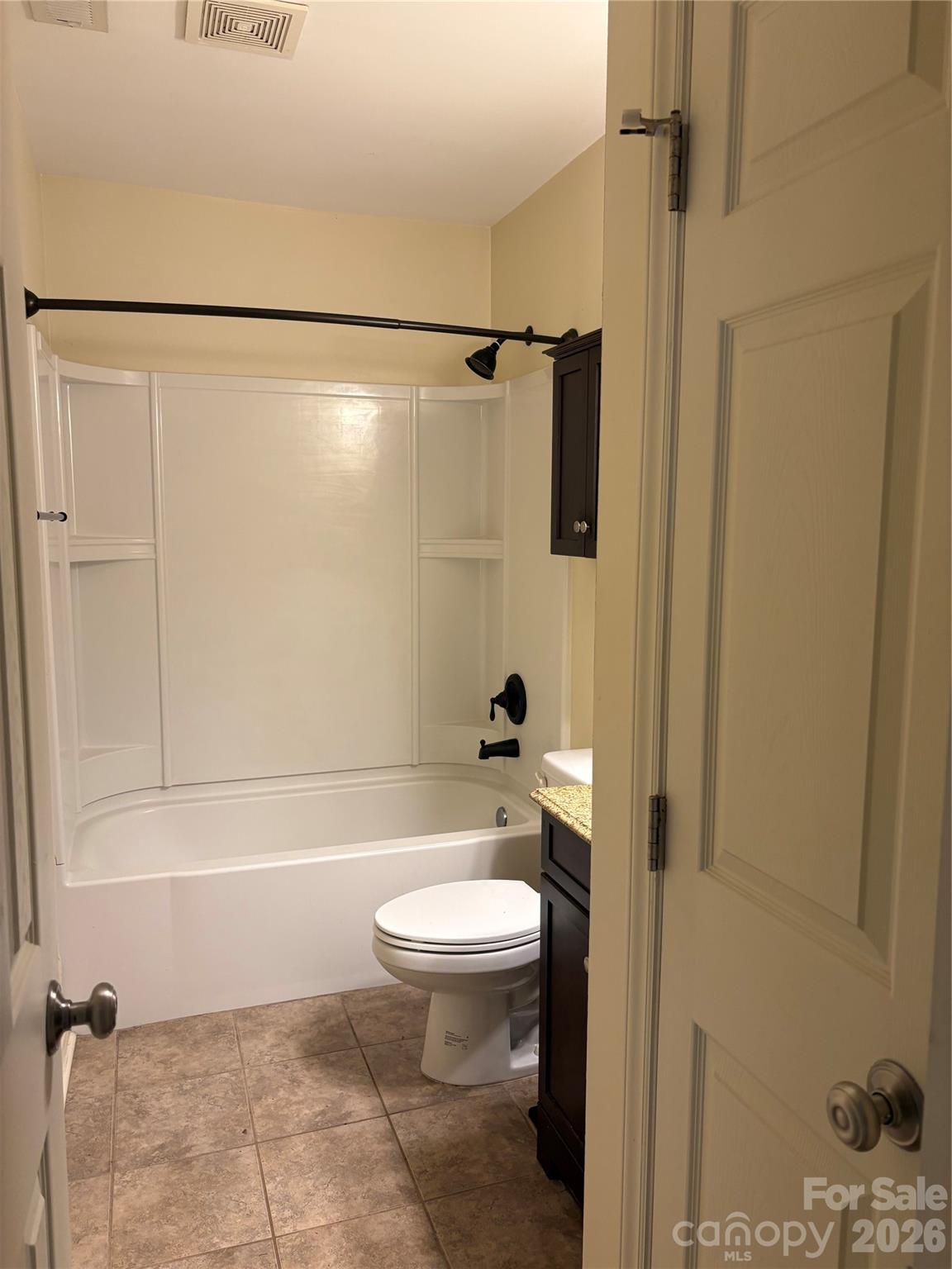 3931 Durham Lane Property Photo 7