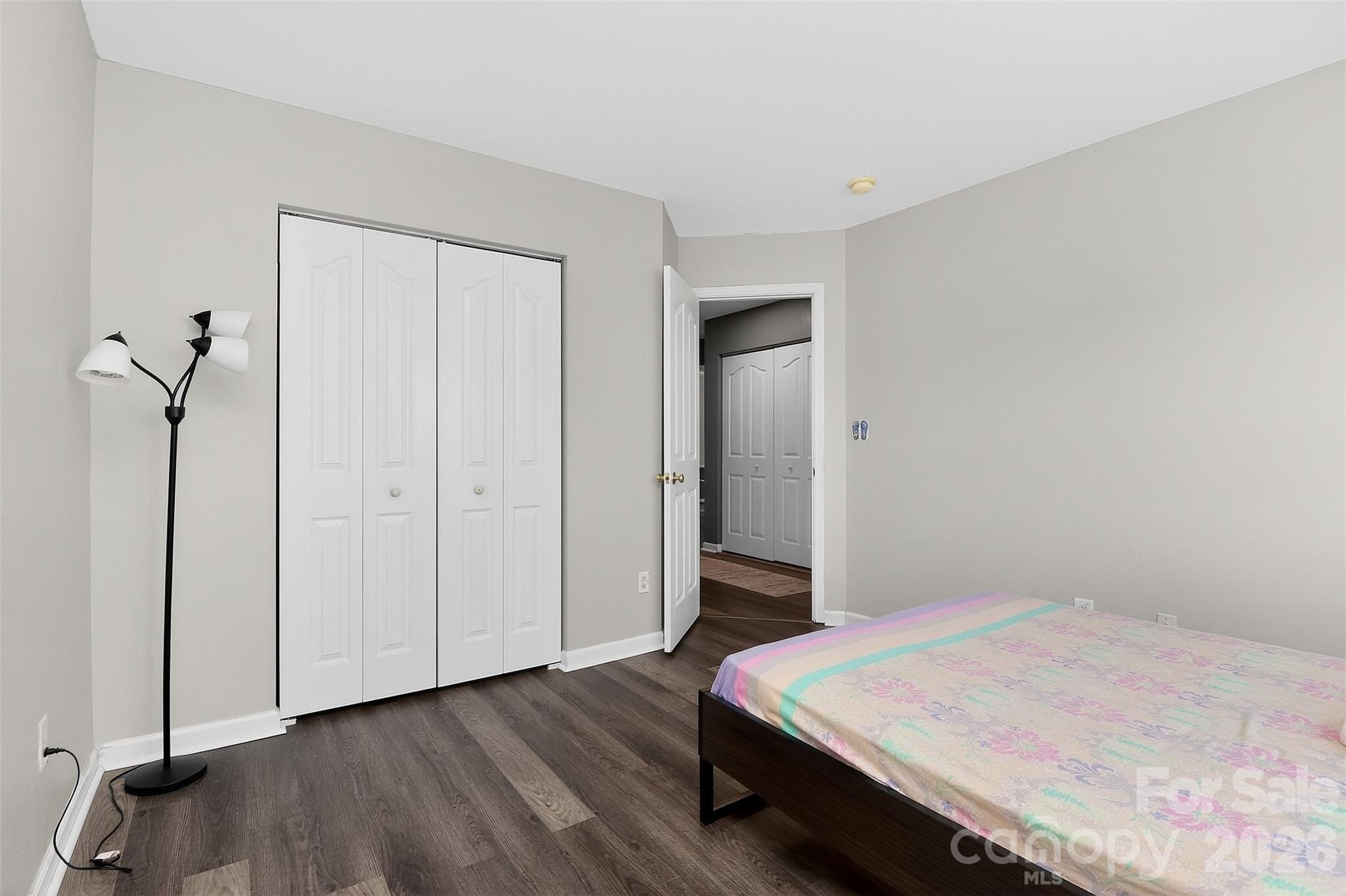 17126 Cambridge Woods Court Property Photo 25