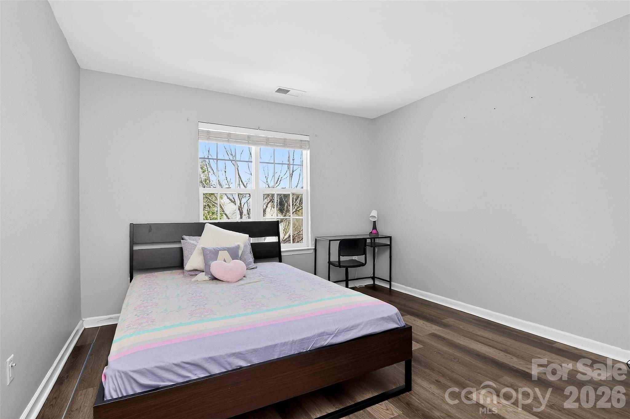 17126 Cambridge Woods Court Property Photo 25