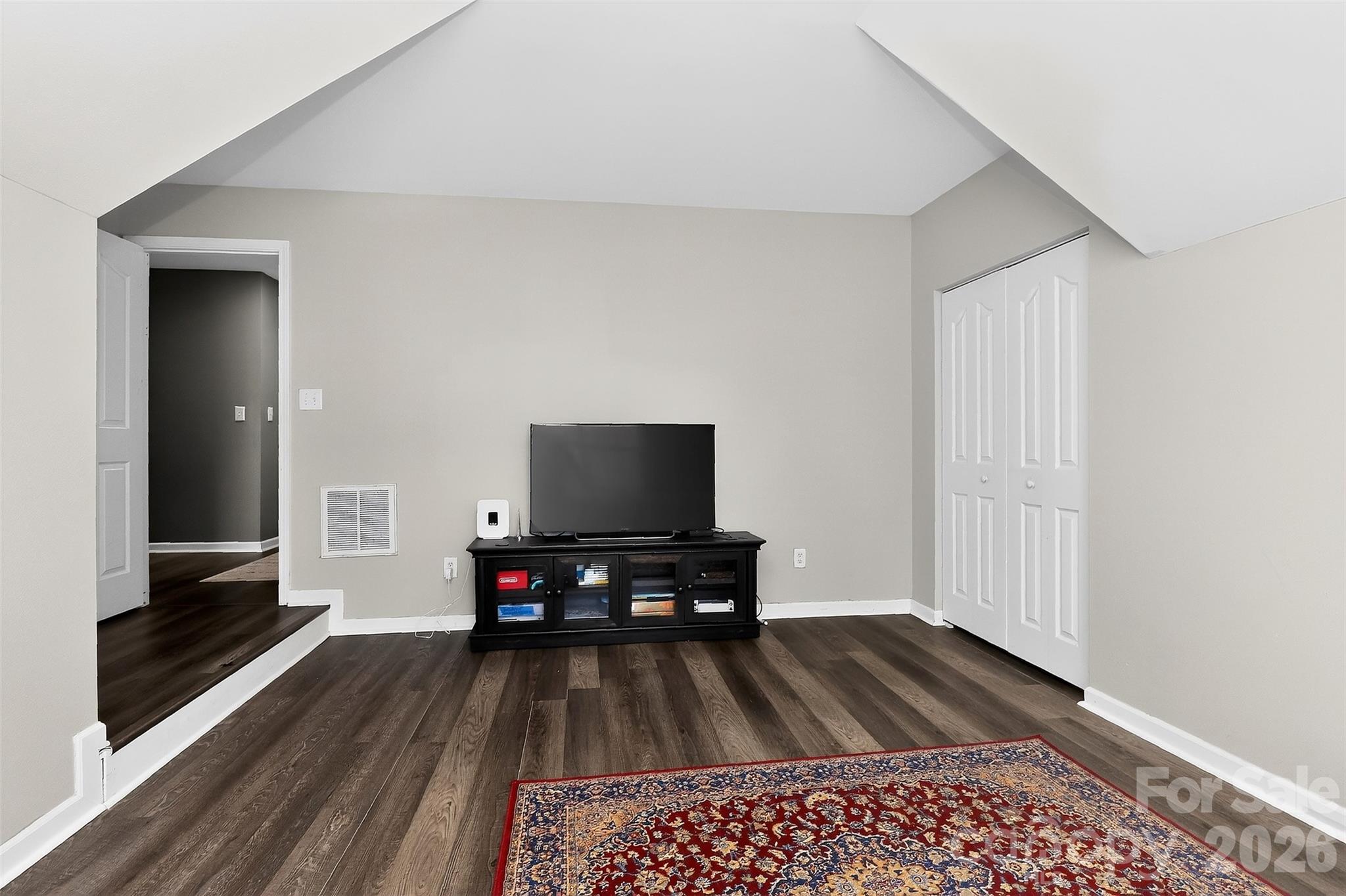 17126 Cambridge Woods Court Property Photo 28